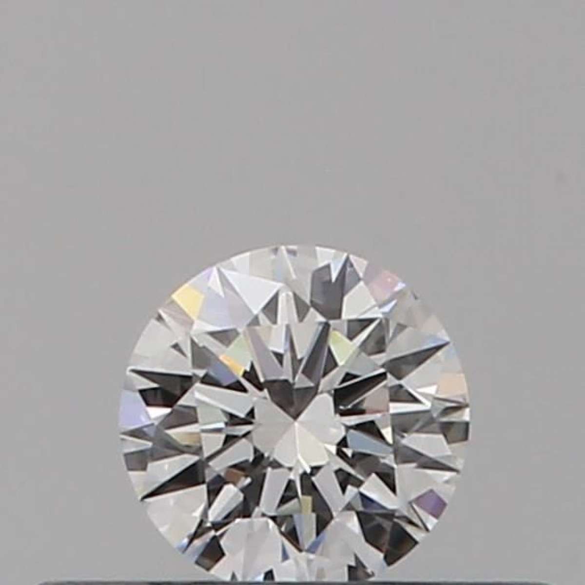 Diamante Certificato GIA Carati 0.18 Colore D Purezza VVS2 EX VG VG Fluorescenza FNT Brown No Green No Milky No EyeClean 100% Diamante Certificato GIA Carati 0.18 Colore D Purezza VVS2 EX VG VG Fluorescenza FNT Brown No Green No Milky No EyeClean 100%