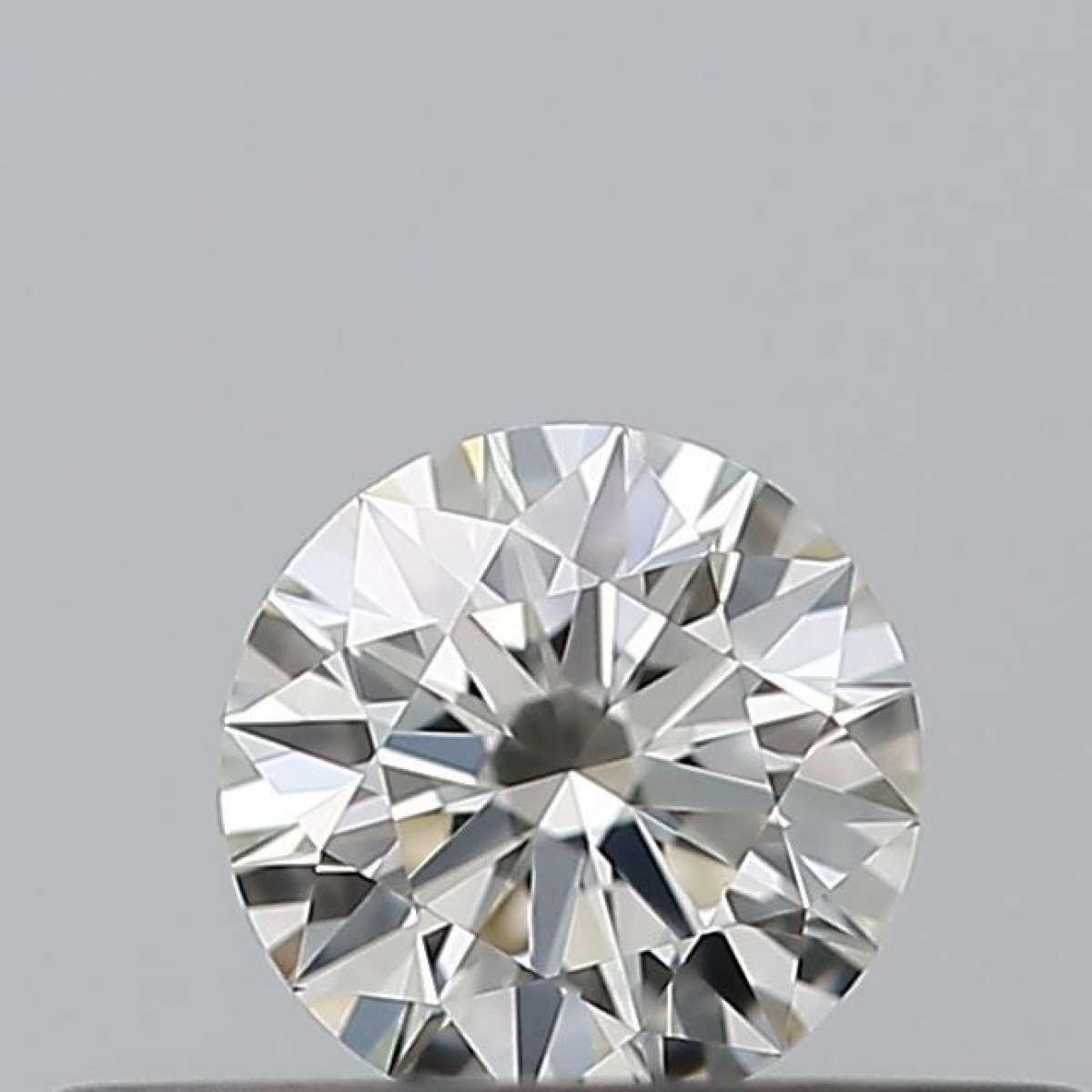 Certified Diamond IGI Carats 0.18 Color G Clarity VVS1  EX  EX  EX Fluorescence NON Brown No Milky No EyeClean 100%