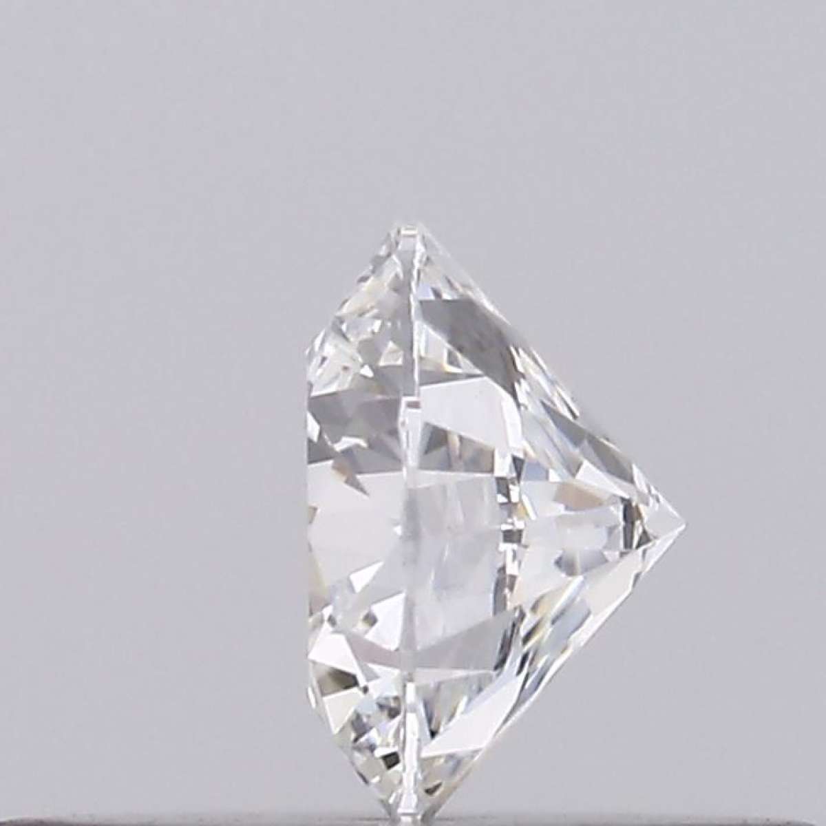 Diamante Certificato GIA Carati 0.25 Colore D Purezza VVS2  EX  VG  EX Fluorescenza NON Brown No Green No Milky No EyeClean 100%