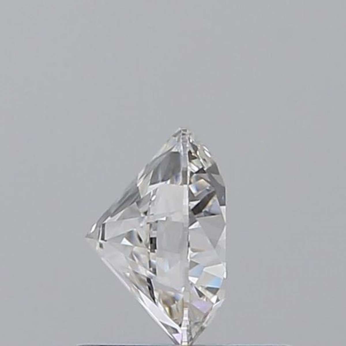 Certified Diamond GIA Carats 0.7 Color E Clarity VS1 EX EX EX Fluorescence NON Brown No Green No Milky No EyeClean 100% Certified Diamond GIA Carats 0.7 Color E Clarity VS1 EX EX EX Fluorescence NON Brown No Green No Milky No EyeClean 100%