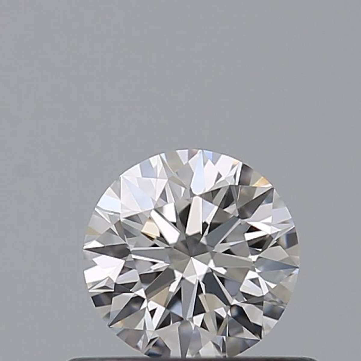 Diamante Certificato GIA Carati 0.39 Colore D Purezza VVS1 EX EX EX Fluorescenza NON Brown No Green No Milky No EyeClean 100% Diamante Certificato GIA Carati 0.39 Colore D Purezza VVS1 EX EX EX Fluorescenza NON Brown No Green No Milky No EyeClean 100%