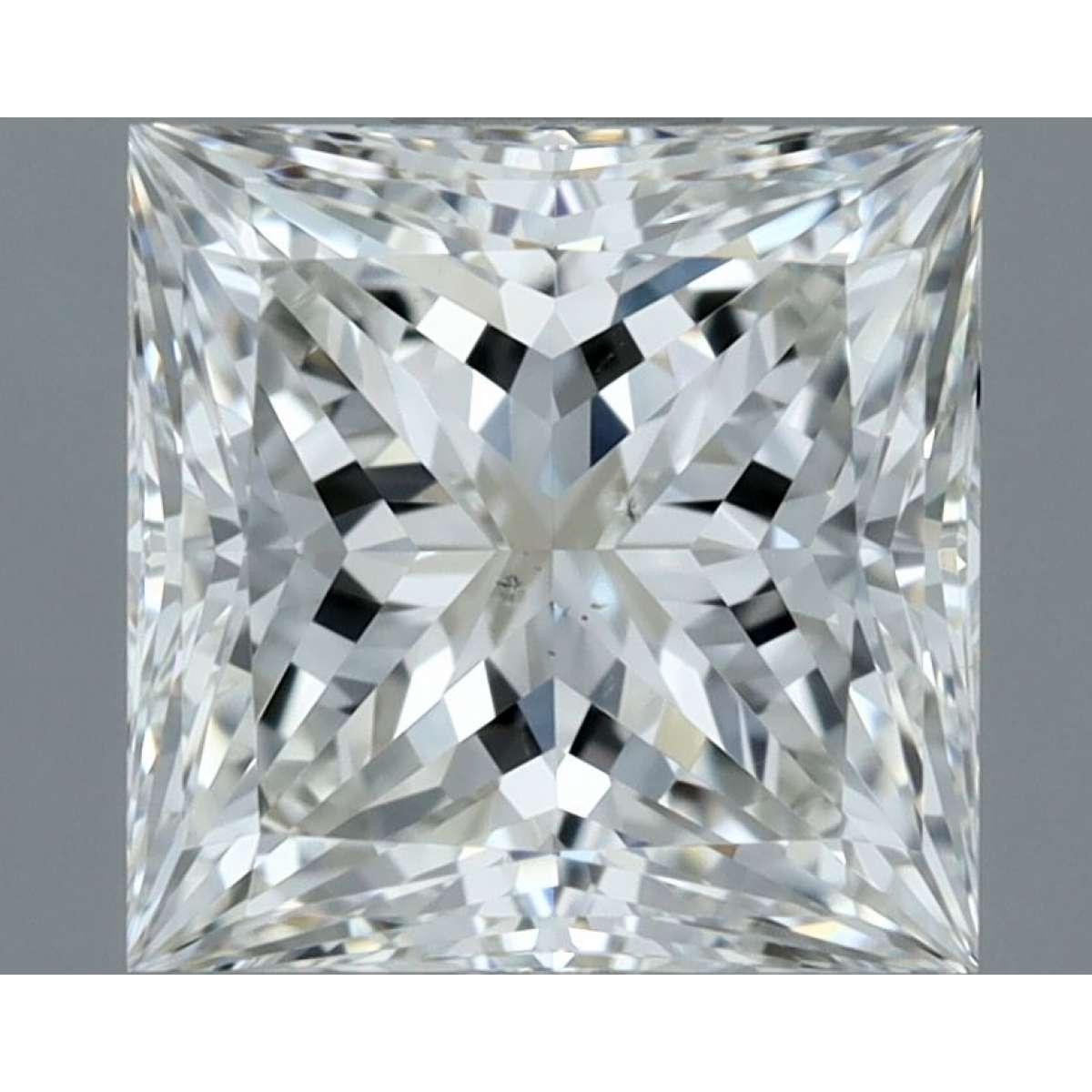 Certified Diamond IGI Carats 1.53 Color G Clarity VS2  -  EX  EX Fluorescence NON Brown No Green No Milky No EyeClean 100%
