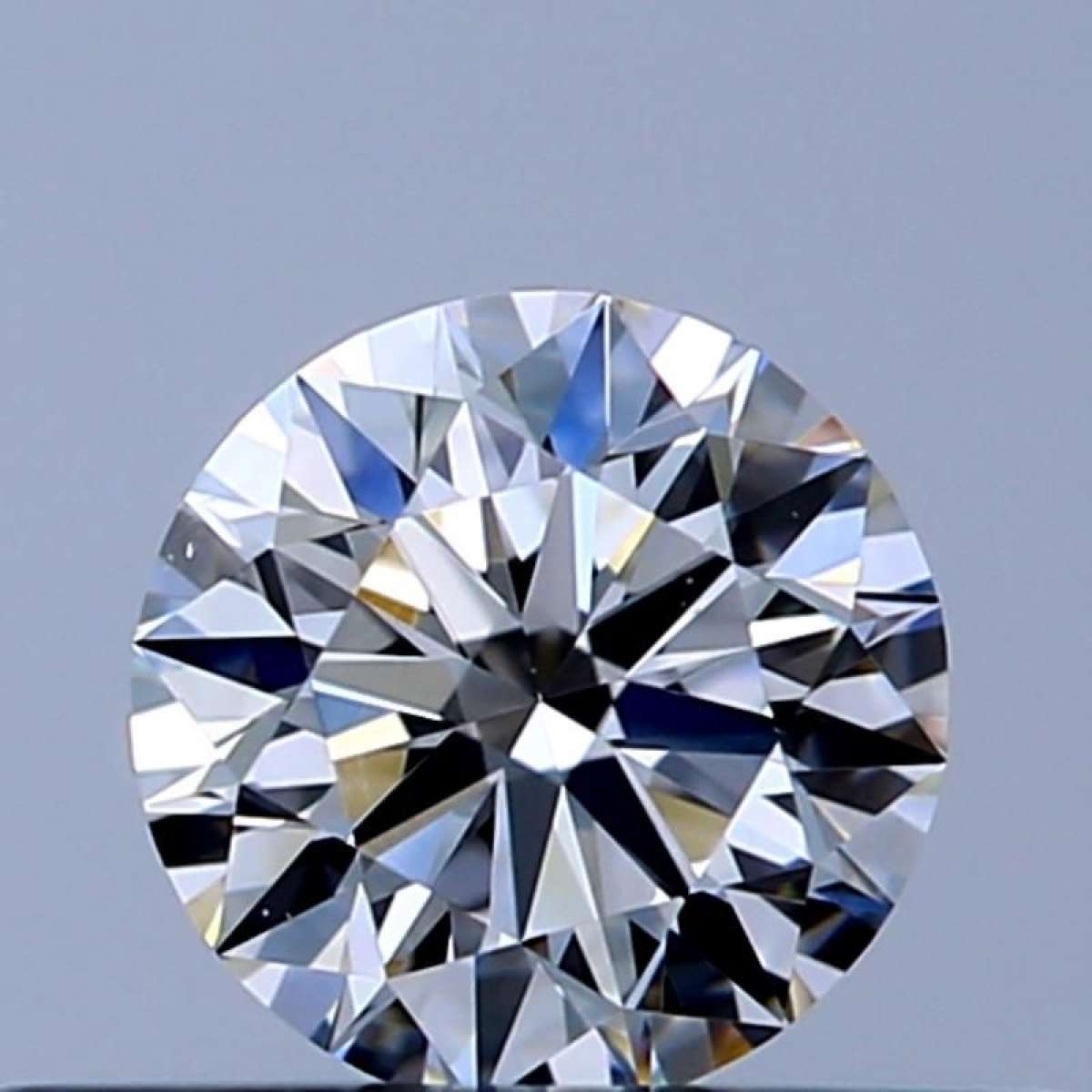 Diamante Certificato GIA Carati 0.3 Colore E Purezza VS2 EX EX EX Fluorescenza NON Brown No Green No Milky No EyeClean 100% Diamante Certificato GIA Carati 0.3 Colore E Purezza VS2 EX EX EX Fluorescenza NON Brown No Green No Milky No EyeClean 100%