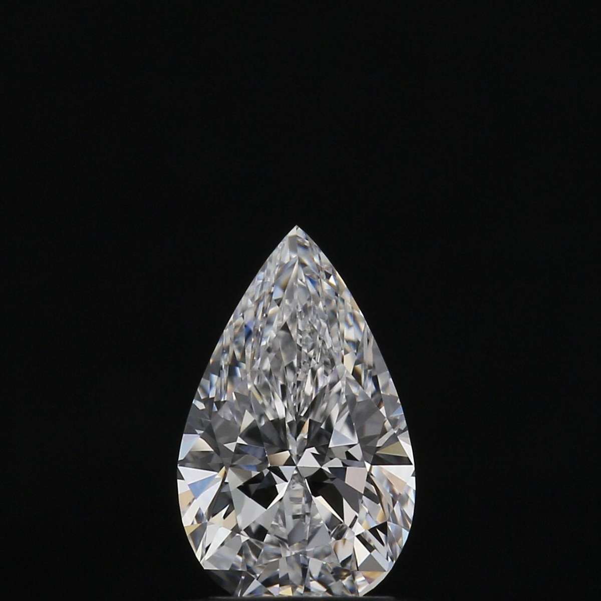 Certified Diamond GIA Carats 0.77 Color D Clarity IF  -  VG  VG Fluorescence NON Brown No Green No Milky No EyeClean 100%