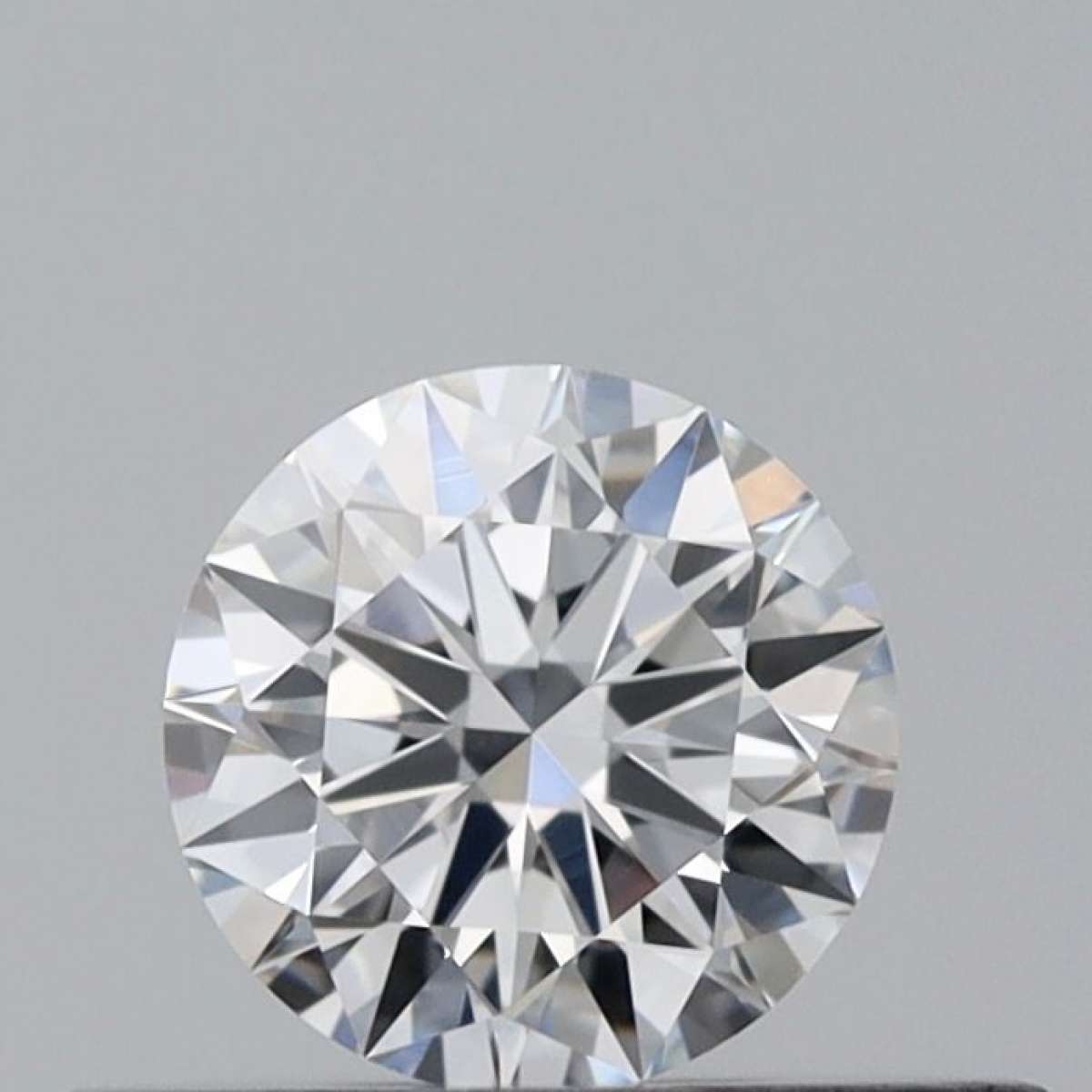 Diamante Certificato GIA Carati 0.3 Colore F Purezza VS1 EX EX EX Fluorescenza NON Brown No Green No Milky No EyeClean 100% Diamante Certificato GIA Carati 0.3 Colore F Purezza VS1 EX EX EX Fluorescenza NON Brown No Green No Milky No EyeClean 100%