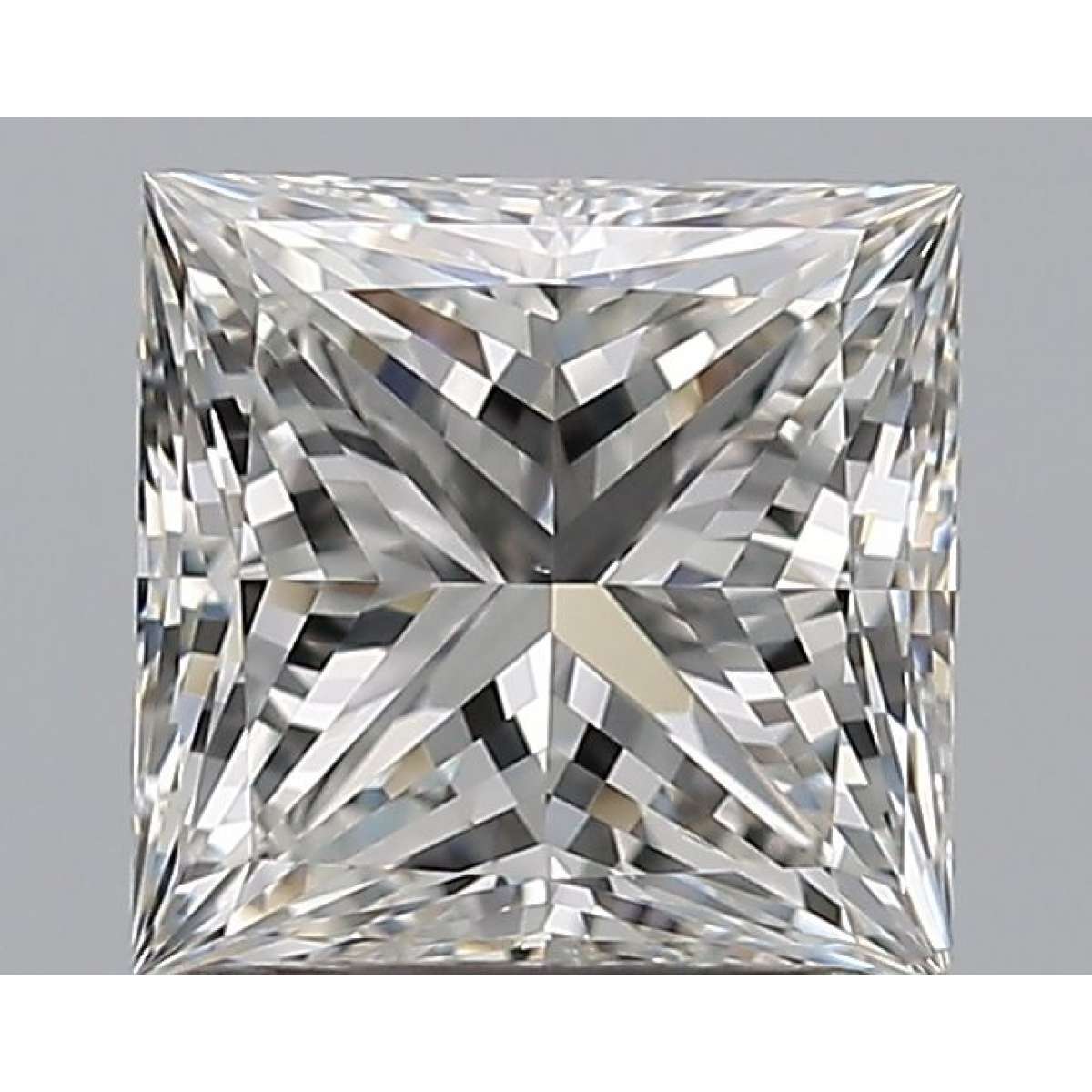 Certified Diamond GIA Carats 1.5 Color G Clarity VS1 - EX EX Fluorescence NON Brown No Green No Milky No EyeClean 100% Certified Diamond GIA Carats 1.5 Color G Clarity VS1 - EX EX Fluorescence NON Brown No Green No Milky No EyeClean 100%