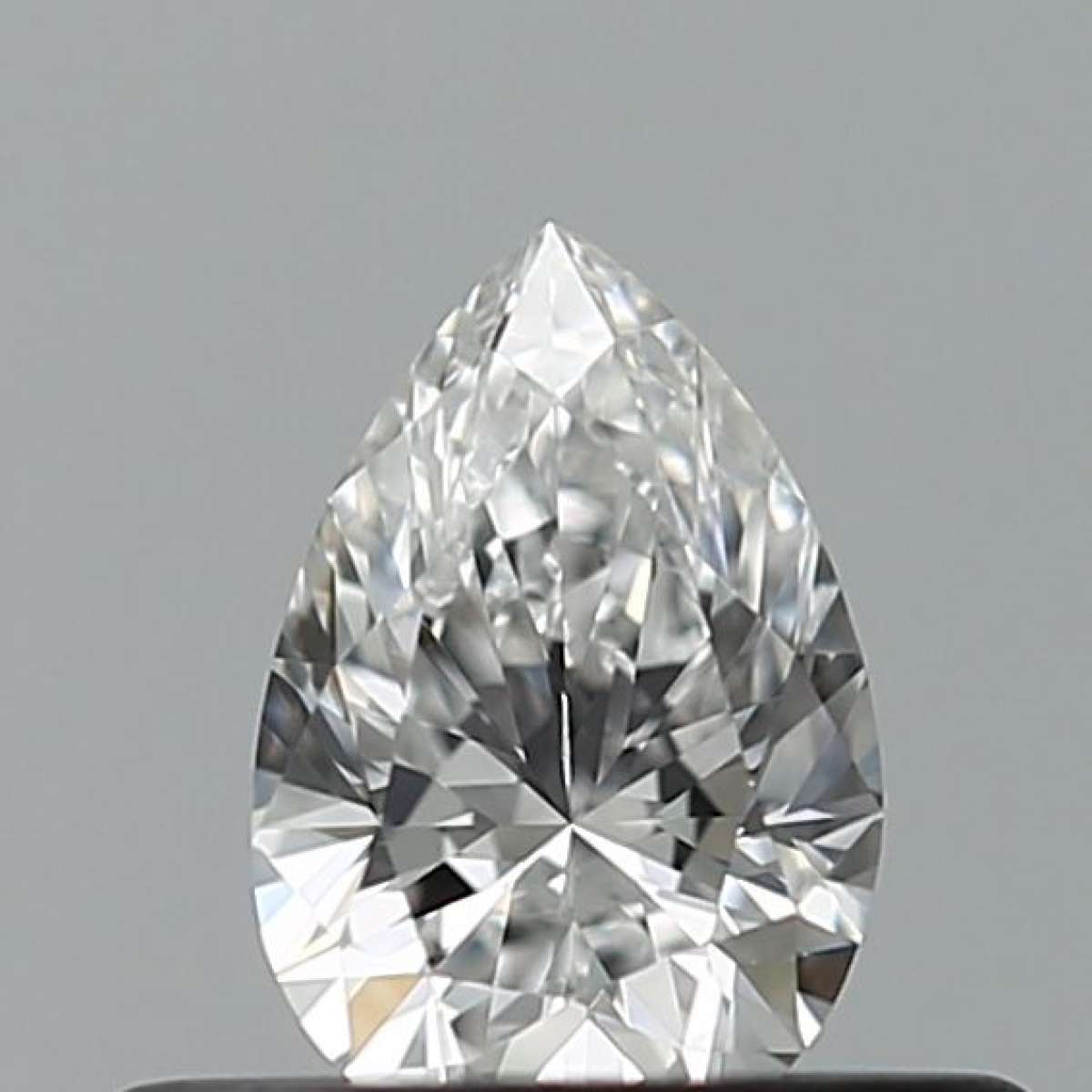 Certified Diamond GIA Carats 0.28 Color D Clarity VS2 - EX VG Fluorescence FNT Brown No Green No Milky No EyeClean 100% Certified Diamond GIA Carats 0.28 Color D Clarity VS2 - EX VG Fluorescence FNT Brown No Green No Milky No EyeClean 100%
