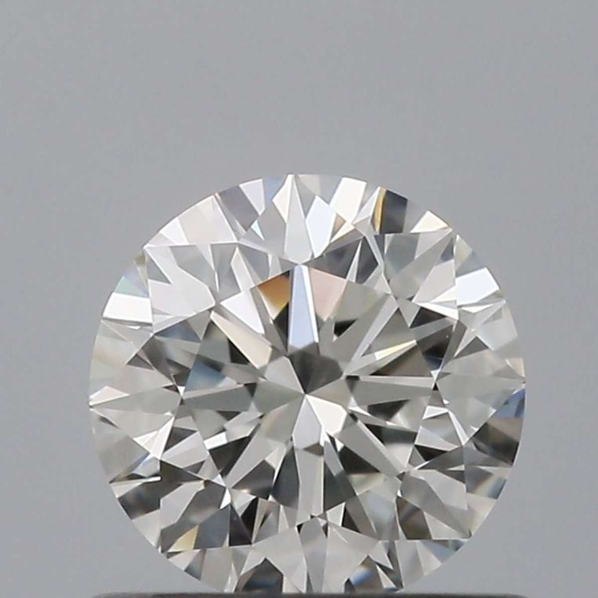 Certified Diamond GIA Carats 0.62 Color G Clarity VS1  EX  EX  EX Fluorescence NON Brown No Milky No EyeClean 100%