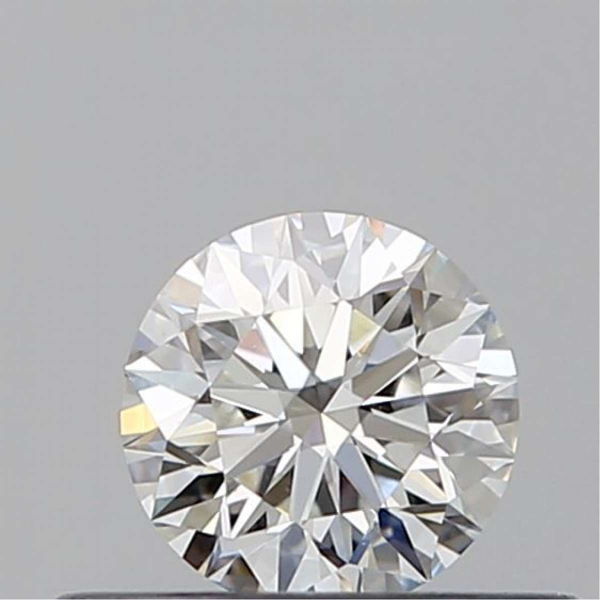 Certified Diamond GIA Carats 0.33 Color F Clarity VS2 EX EX EX Fluorescence NON Brown No Green No Milky No EyeClean 100% Certified Diamond GIA Carats 0.33 Color F Clarity VS2 EX EX EX Fluorescence NON Brown No Green No Milky No EyeClean 100%