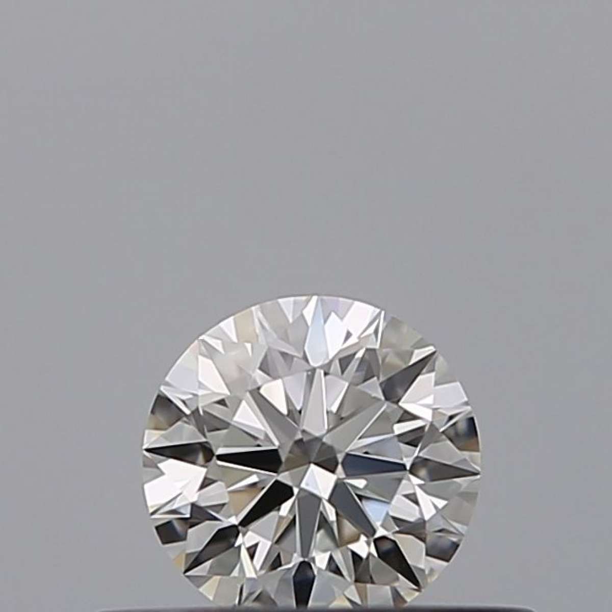 Diamante Certificato GIA Carati 0.28 Colore F Purezza VVS1  EX  EX  EX Fluorescenza NON Brown No Milky No EyeClean 100% Diamante Certificato GIA Carati 0.28 Colore F Purezza VVS1  EX  EX  EX Fluorescenza NON Brown No Milky No EyeClean 100%