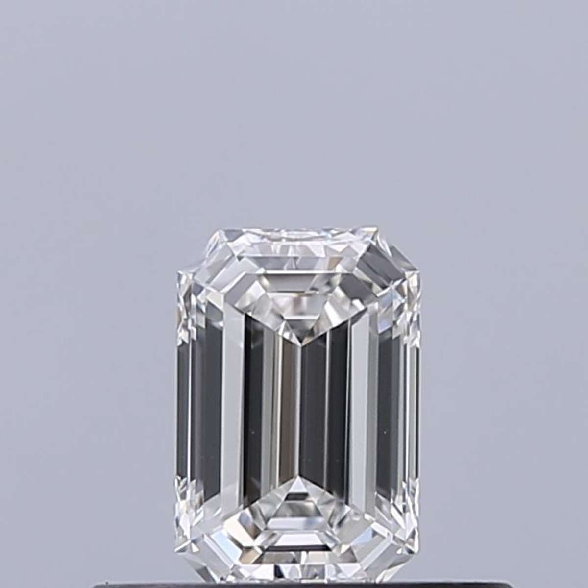 Certified Diamond GIA Carats 0.33 Color E Clarity VVS2 - EX VG Fluorescence NON Brown No Green No Milky No EyeClean 100% Certified Diamond GIA Carats 0.33 Color E Clarity VVS2 - EX VG Fluorescence NON Brown No Green No Milky No EyeClean 100%