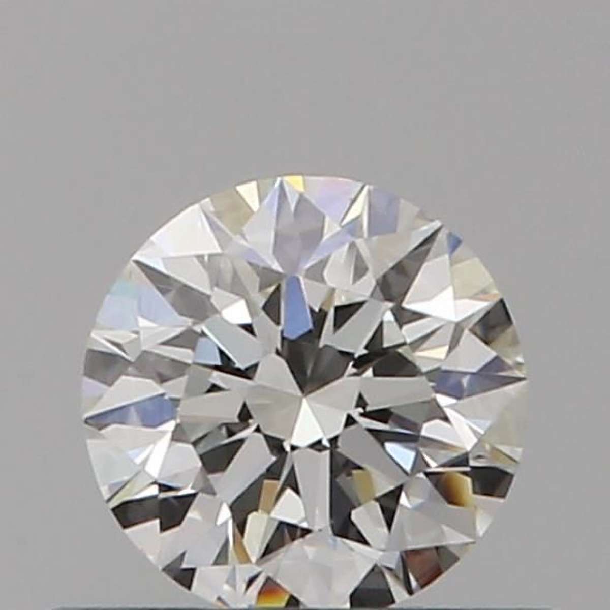 Diamante Certificato GIA Carati 0.38 Colore G Purezza VVS2 EX EX VG Fluorescenza NON Brown No Green No Milky No EyeClean 100% Diamante Certificato GIA Carati 0.38 Colore G Purezza VVS2 EX EX VG Fluorescenza NON Brown No Green No Milky No EyeClean 100%