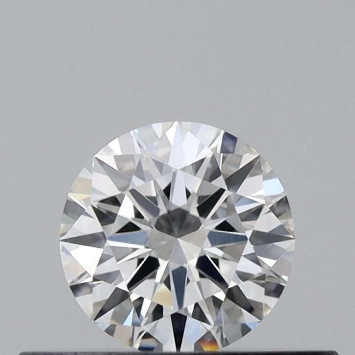 Diamante Certificato GIA Carati 0.3 Colore F Purezza VS1 EX EX EX Fluorescenza NON Brown No Green No Milky No EyeClean 100% Diamante Certificato GIA Carati 0.3 Colore F Purezza VS1 EX EX EX Fluorescenza NON Brown No Green No Milky No EyeClean 100%