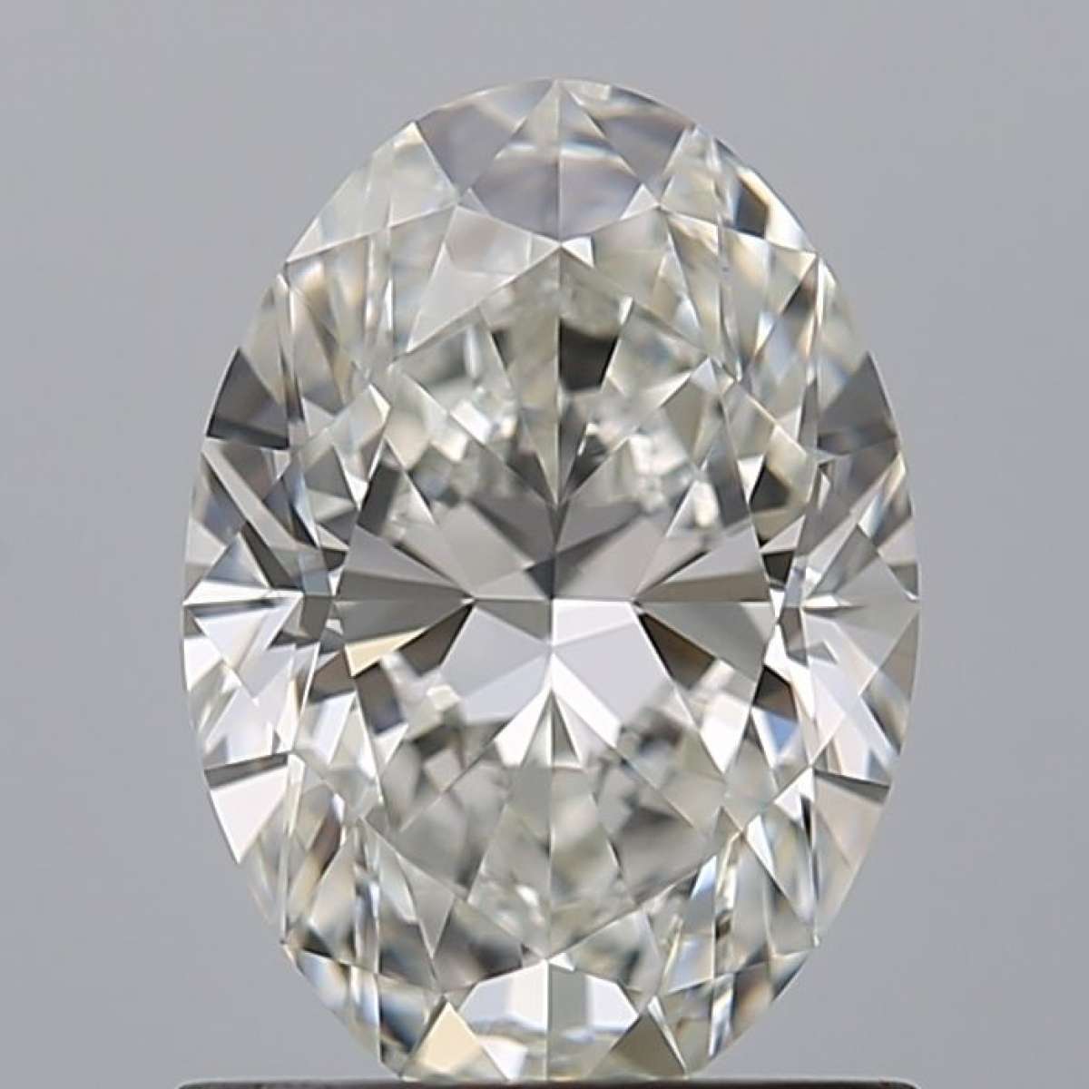 Diamante Certificato GIA Carati 0.9 Colore H Purezza VS1  -  EX  EX Fluorescenza NON Brown No Milky No EyeClean 100%