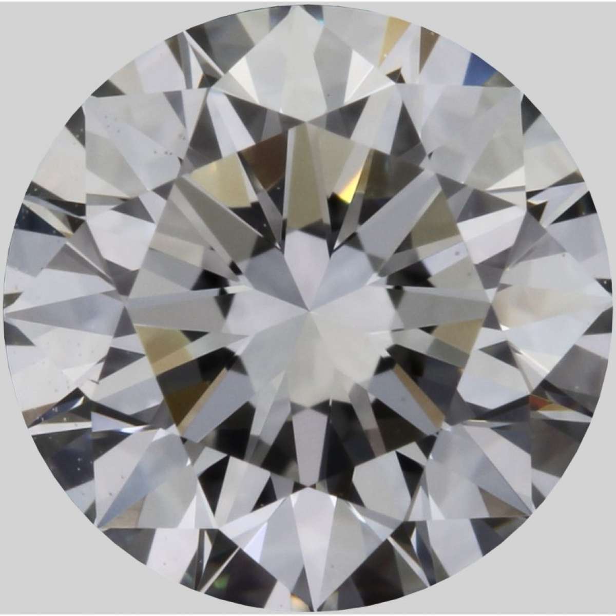 Certified Diamond GIA Carats 0.9 Color E Clarity VVS1 EX EX EX Fluorescence NON Brown No Green No Milky No EyeClean 100% Certified Diamond GIA Carats 0.9 Color E Clarity VVS1 EX EX EX Fluorescence NON Brown No Green No Milky No EyeClean 100%