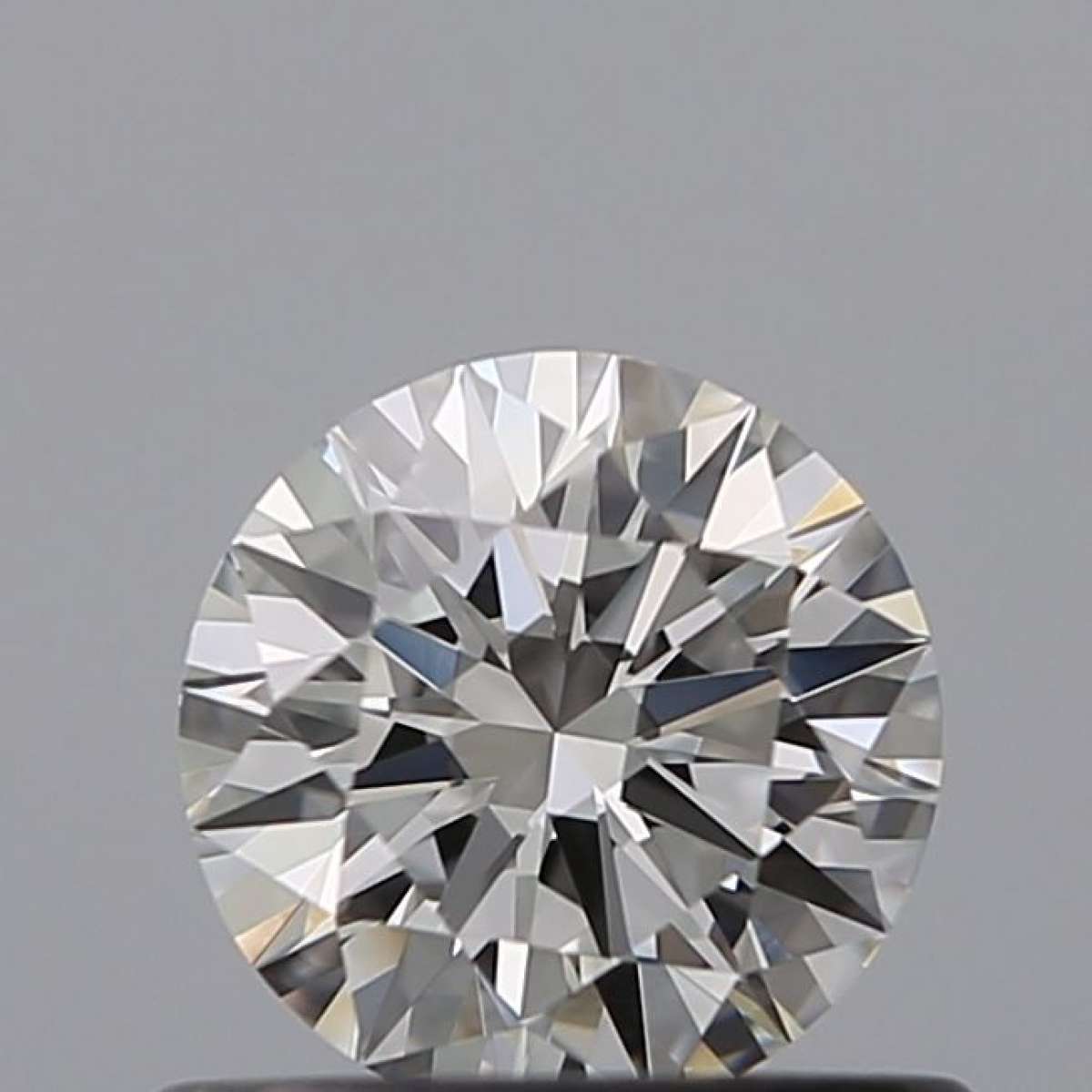 Certified Diamond GIA Carats 0.52 Color F Clarity VVS2 EX EX EX Fluorescence NON Brown No Milky No EyeClean 100% Certified Diamond GIA Carats 0.52 Color F Clarity VVS2 EX EX EX Fluorescence NON Brown No Milky No EyeClean 100%