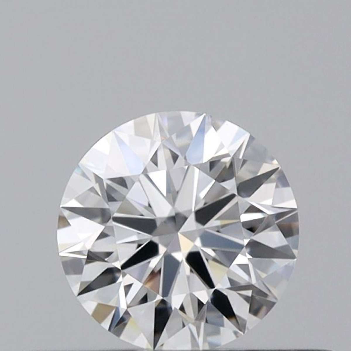 Diamante Certificato GIA Carati 0.33 Colore F Purezza VVS1 EX EX EX Fluorescenza FNT Brown No Green No Milky No EyeClean 100% Diamante Certificato GIA Carati 0.33 Colore F Purezza VVS1 EX EX EX Fluorescenza FNT Brown No Green No Milky No EyeClean 100%