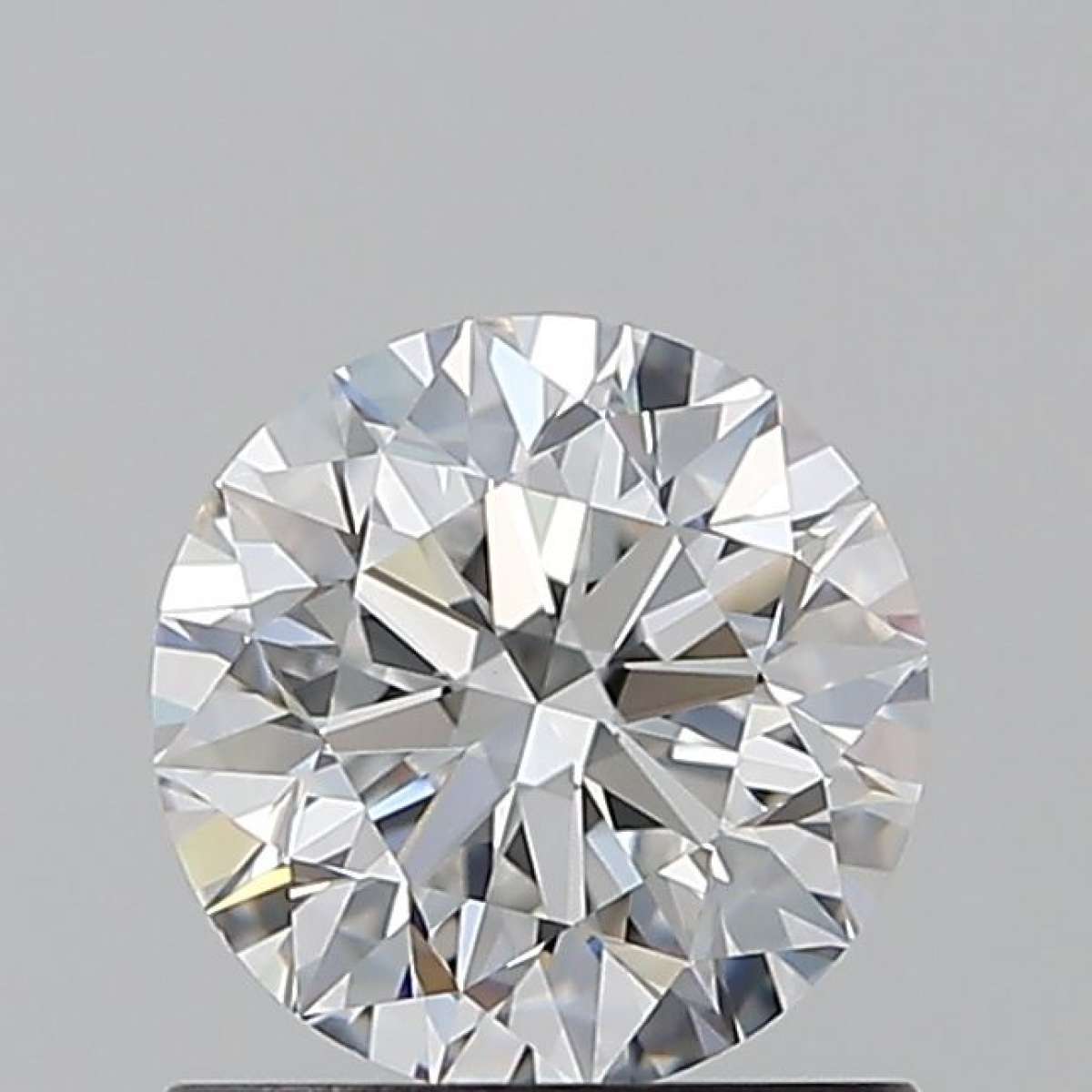 Certified Diamond GIA Carats 0.9 Color D Clarity VVS2 EX EX EX Fluorescence NON Brown No Green No Milky No EyeClean 100% Certified Diamond GIA Carats 0.9 Color D Clarity VVS2 EX EX EX Fluorescence NON Brown No Green No Milky No EyeClean 100%