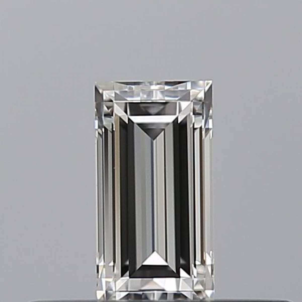 Certified Diamond GIA Carats 0.24 Color F Clarity VVS1  -  EX  VG Fluorescence NON Brown No Milky No EyeClean 100%