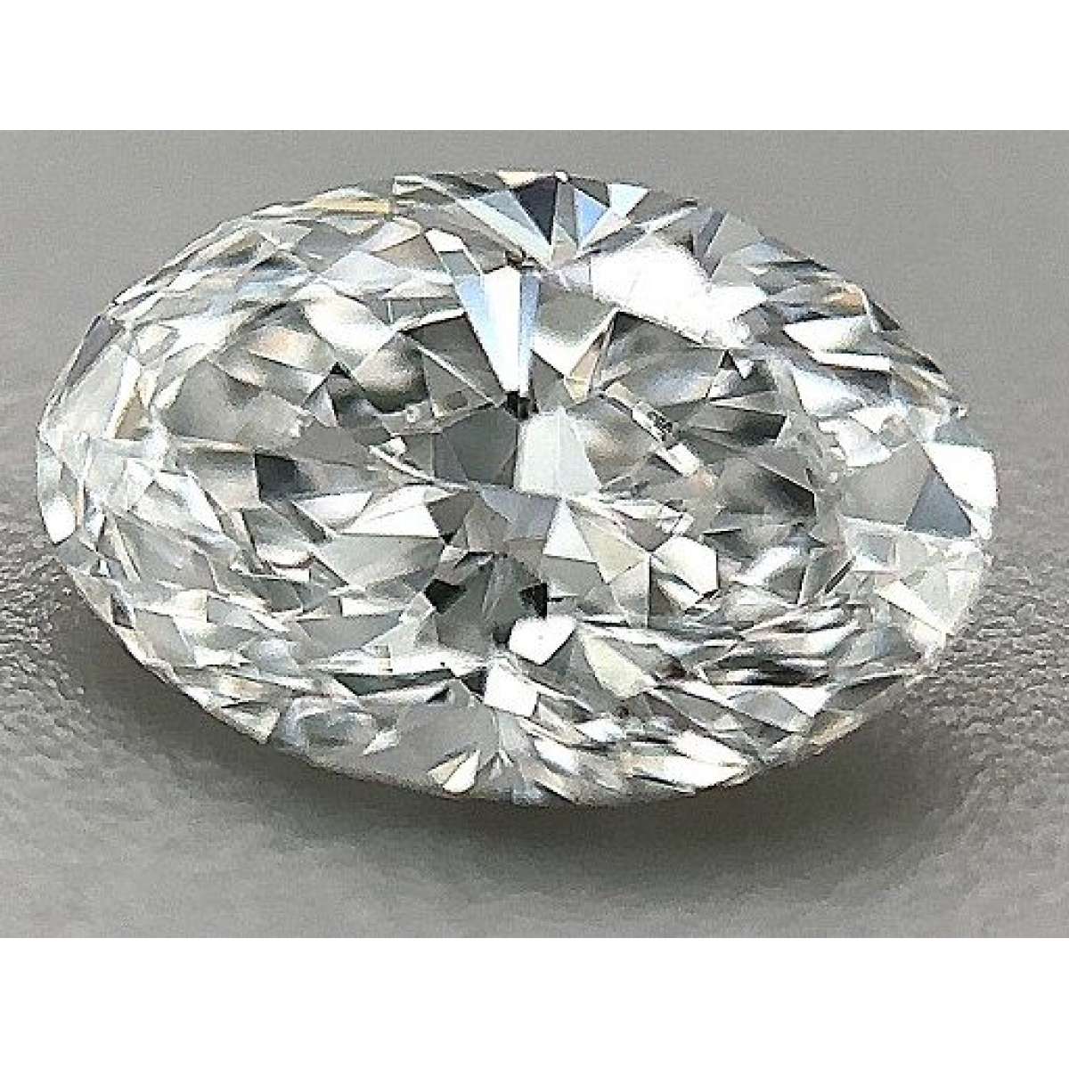 Certified Diamond GIA Carats 0.7 Color D Clarity VVS2 - EX EX Fluorescence MED Brown No Green No Milky No EyeClean 100% Certified Diamond GIA Carats 0.7 Color D Clarity VVS2 - EX EX Fluorescence MED Brown No Green No Milky No EyeClean 100%