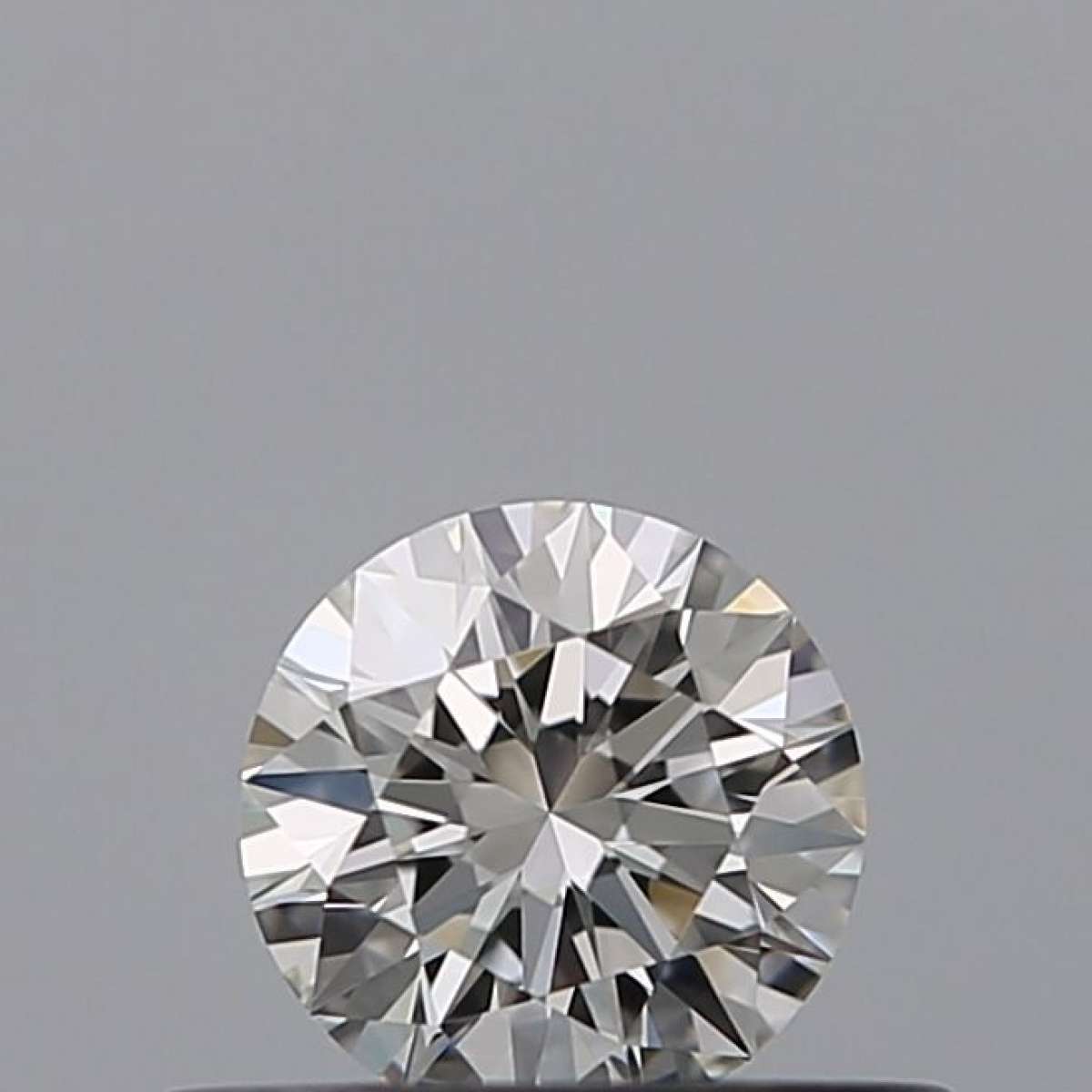 Certified Diamond GIA Carats 0.3 Color G Clarity VVS1  EX  EX  EX Fluorescence NON Brown No Milky No EyeClean 100%