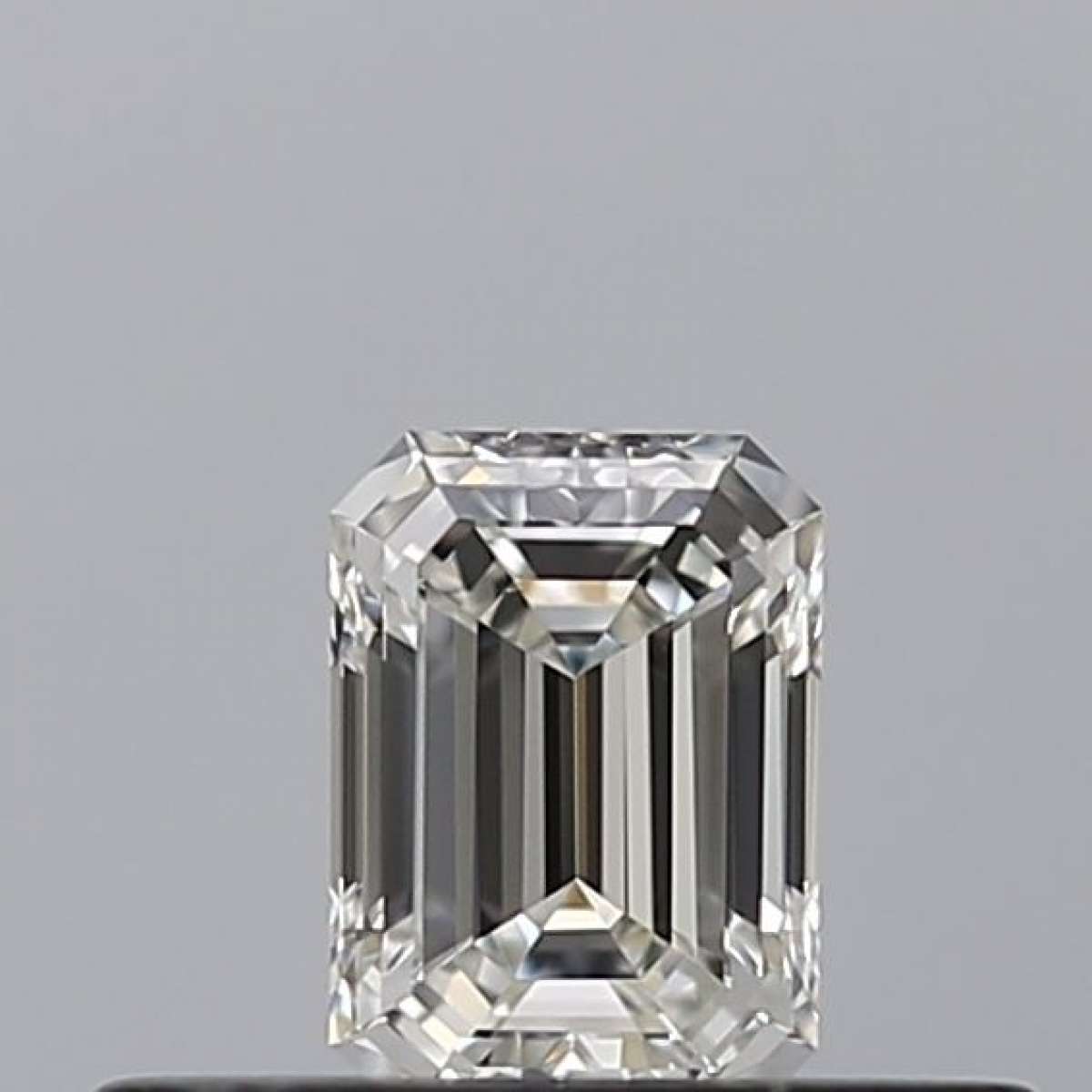 Certified Diamond GIA Carats 0.24 Color H Clarity VS1  -  EX  VG Fluorescence FNT Brown No Green No Milky No EyeClean 100%