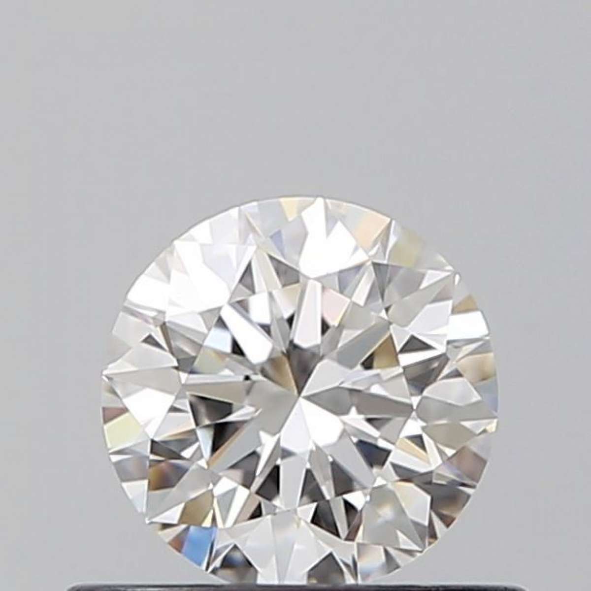 Certified Diamond GIA Carats 0.5 Color E Clarity VS1 EX VG EX Fluorescence NON Brown No Green No Milky No EyeClean 100% Certified Diamond GIA Carats 0.5 Color E Clarity VS1 EX VG EX Fluorescence NON Brown No Green No Milky No EyeClean 100%