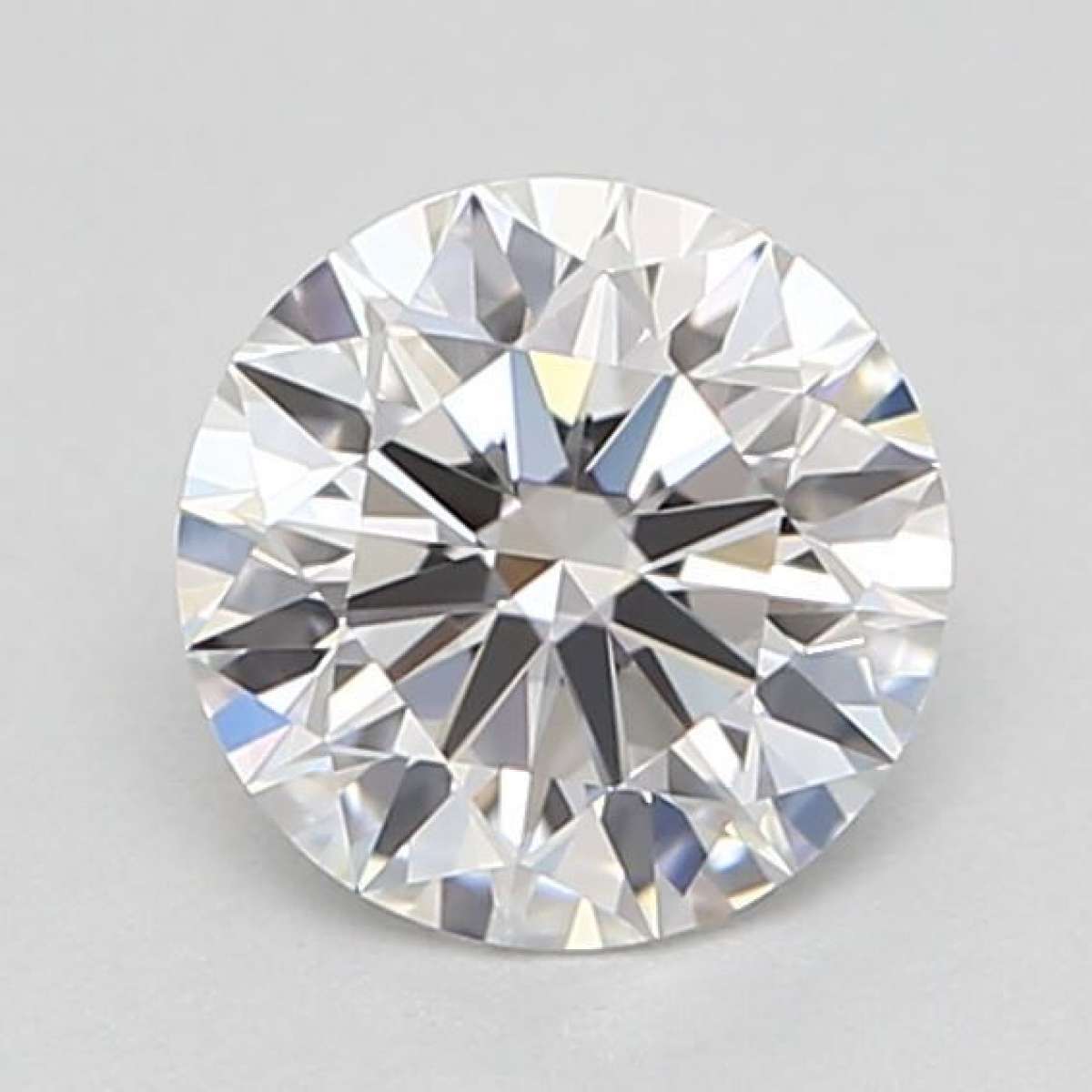 Diamante Certificato GIA Carati 0.38 Colore D Purezza VVS1 EX EX EX Fluorescenza NON Brown No Green No Milky No EyeClean 100% Diamante Certificato GIA Carati 0.38 Colore D Purezza VVS1 EX EX EX Fluorescenza NON Brown No Green No Milky No EyeClean 100%