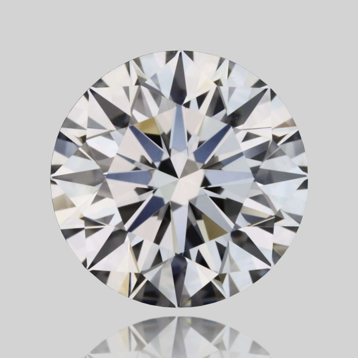 Certified Diamond GIA Carats 0.81 Color E Clarity IF EX EX EX Fluorescence NON Brown No Green No Milky No EyeClean 100% Certified Diamond GIA Carats 0.81 Color E Clarity IF EX EX EX Fluorescence NON Brown No Green No Milky No EyeClean 100%