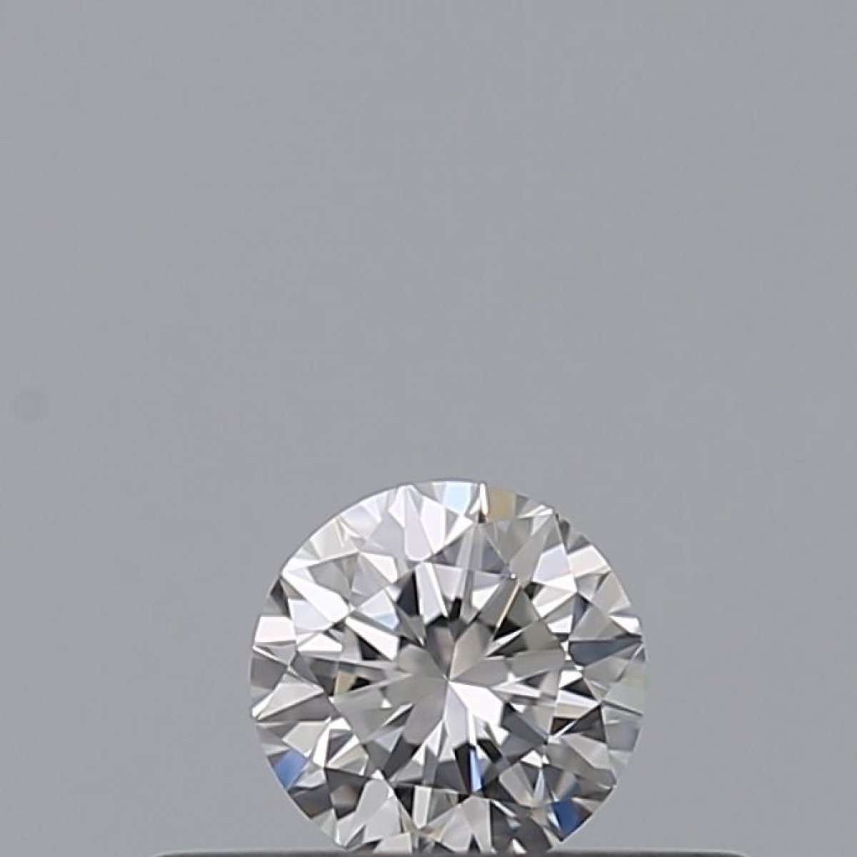 Diamante Certificato IGI Carati 0.18 Colore D Purezza VVS1 VG EX EX Fluorescenza NON Brown No Green No Milky No EyeClean 100% Diamante Certificato IGI Carati 0.18 Colore D Purezza VVS1 VG EX EX Fluorescenza NON Brown No Green No Milky No EyeClean 100%