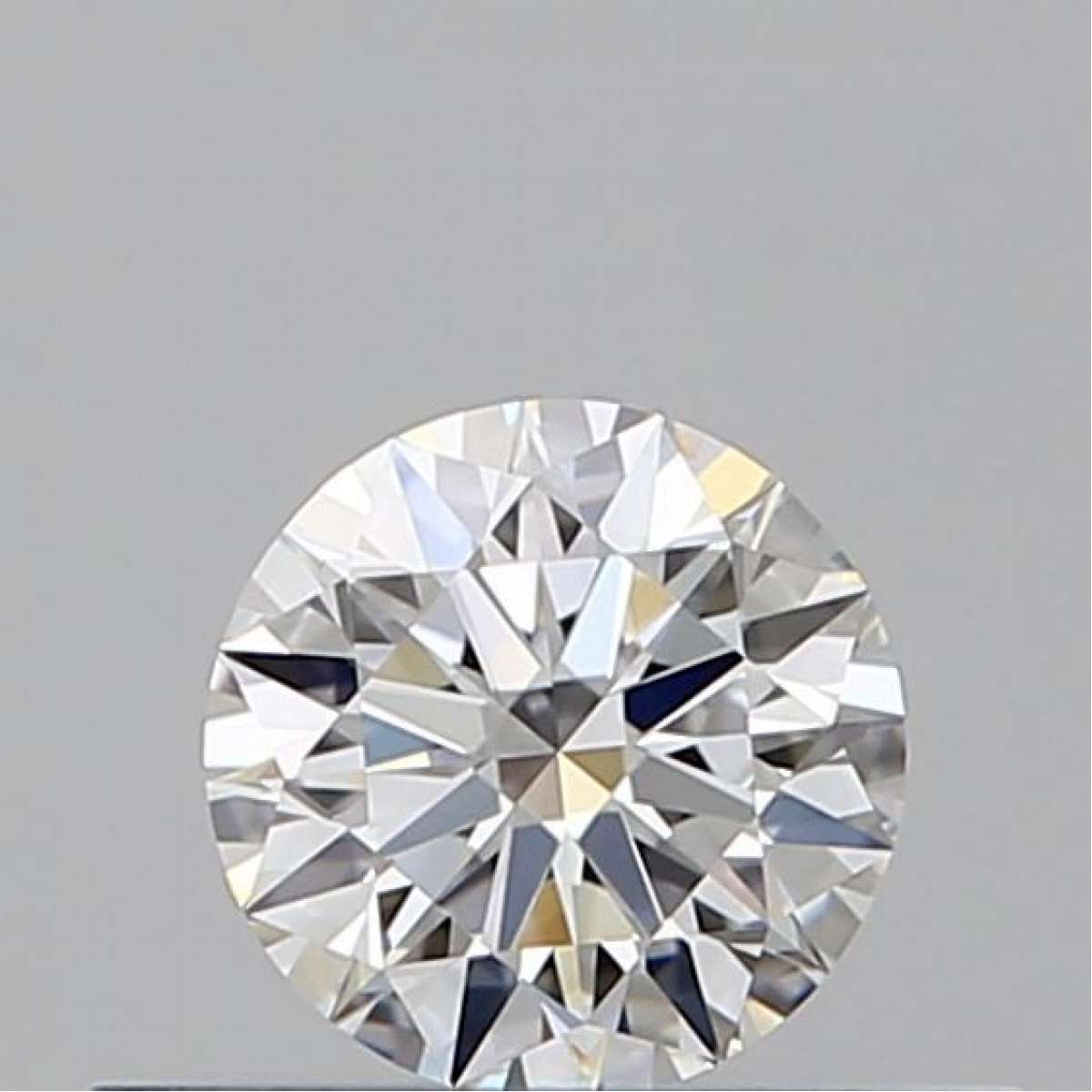 Diamante Certificato GIA Carati 0.31 Colore E Purezza VVS1  EX  VG  EX Fluorescenza MED Brown No Green No Milky No EyeClean 100%