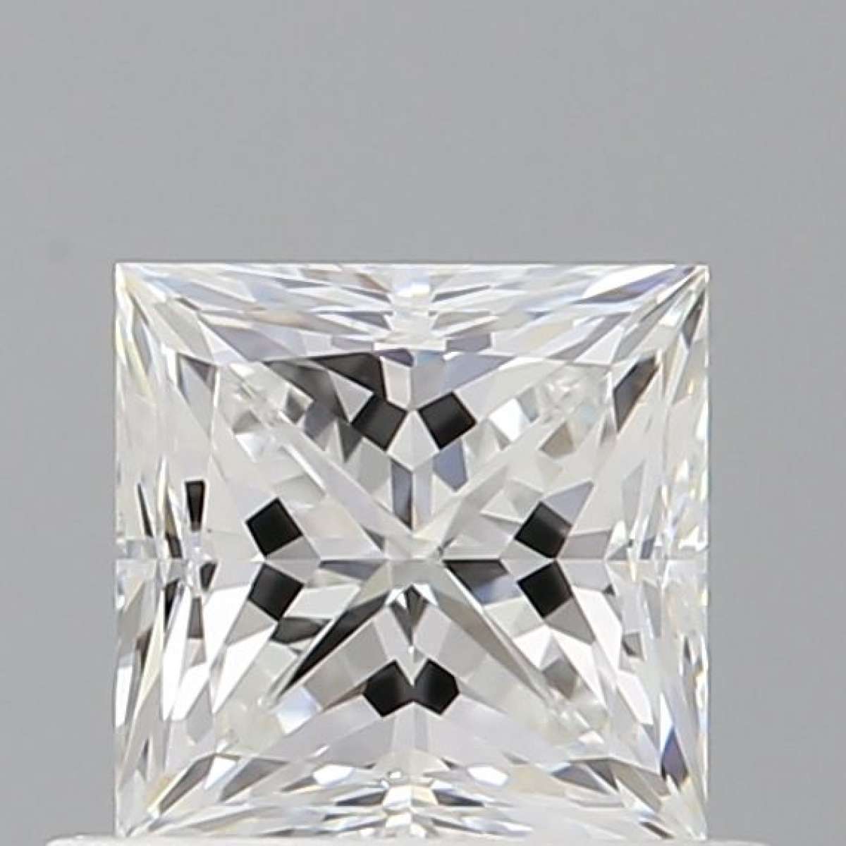 Certified Diamond GIA Carats 0.72 Color F Clarity VS2 - EX EX Fluorescence NON Brown No Green No Milky No EyeClean 100% Certified Diamond GIA Carats 0.72 Color F Clarity VS2 - EX EX Fluorescence NON Brown No Green No Milky No EyeClean 100%