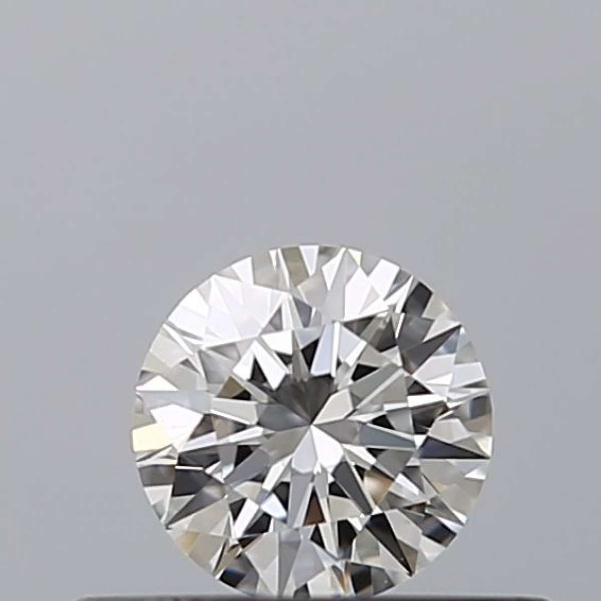 Certified Diamond GIA Carats 0.24 Color E Clarity VVS1  EX  EX  EX Fluorescence NON Brown No Green No Milky No EyeClean 100% Certified Diamond GIA Carats 0.24 Color E Clarity VVS1  EX  EX  EX Fluorescence NON Brown No Green No Milky No EyeClean 100%