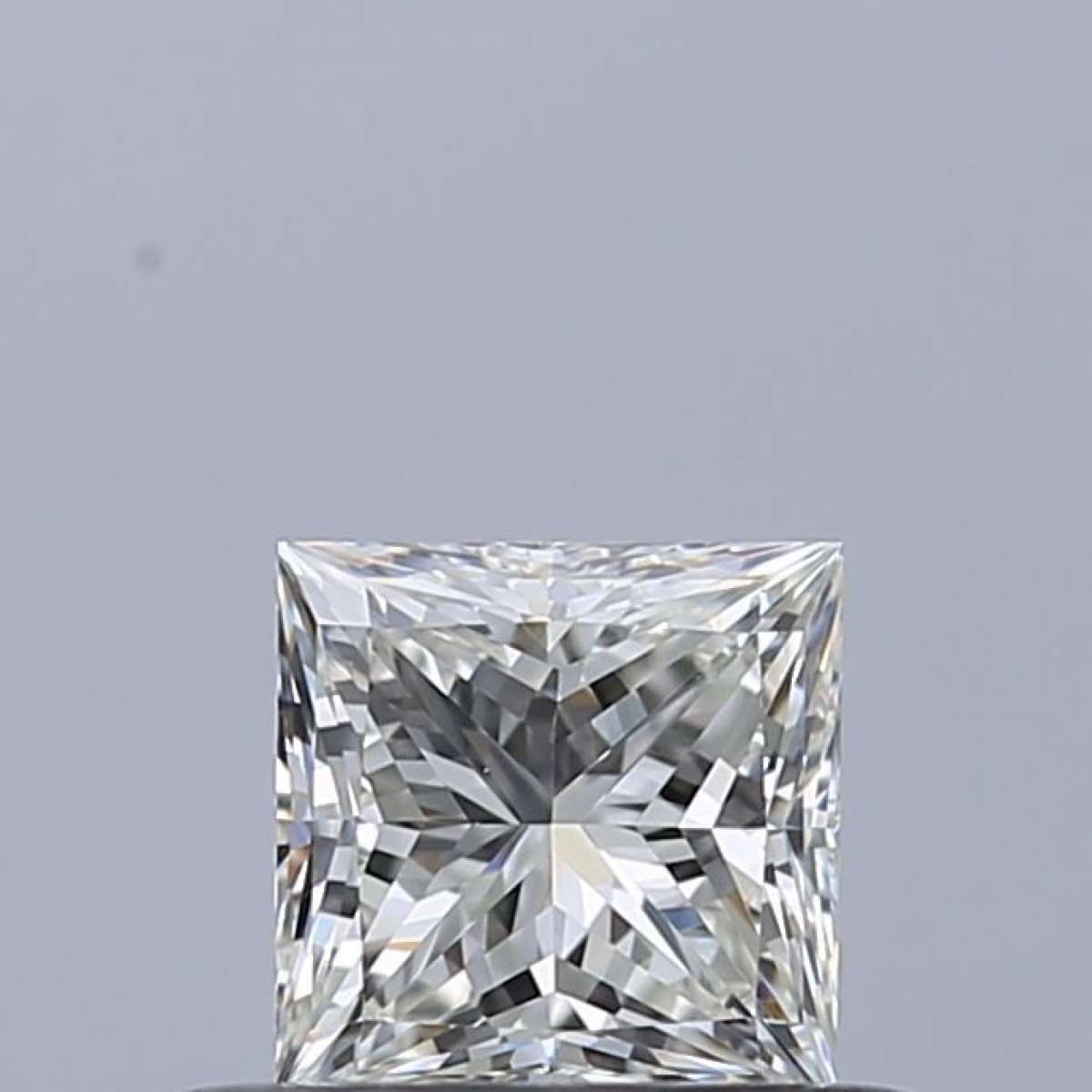 Certified Diamond GIA Carats 0.4 Color H Clarity VVS1  -  EX  VG Fluorescence NON Brown No Milky No EyeClean 100%