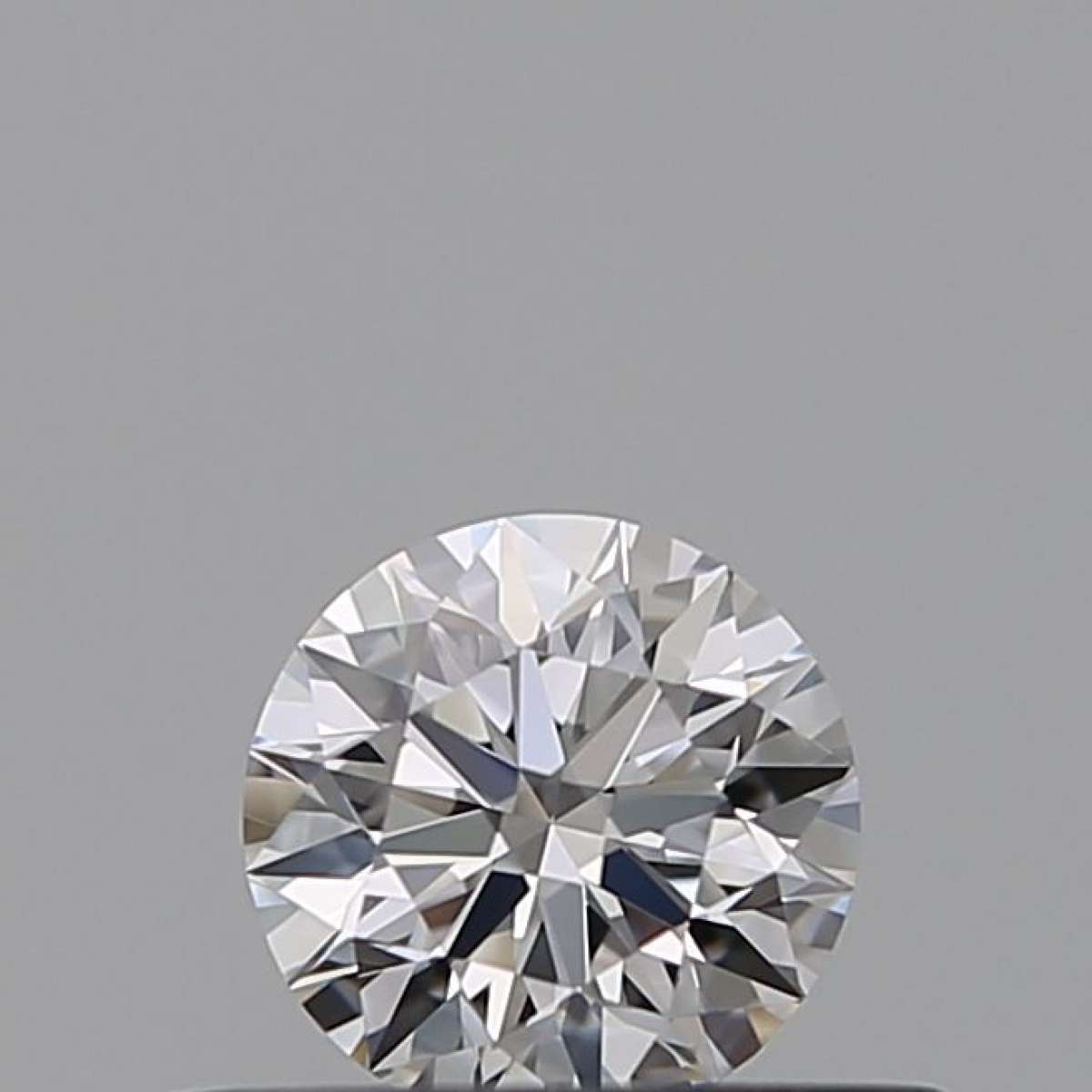 Certified Diamond GIA Carats 0.3 Color E Clarity VVS2 EX EX EX Fluorescence NON Brown No Green No Milky No EyeClean 100% Certified Diamond GIA Carats 0.3 Color E Clarity VVS2 EX EX EX Fluorescence NON Brown No Green No Milky No EyeClean 100%