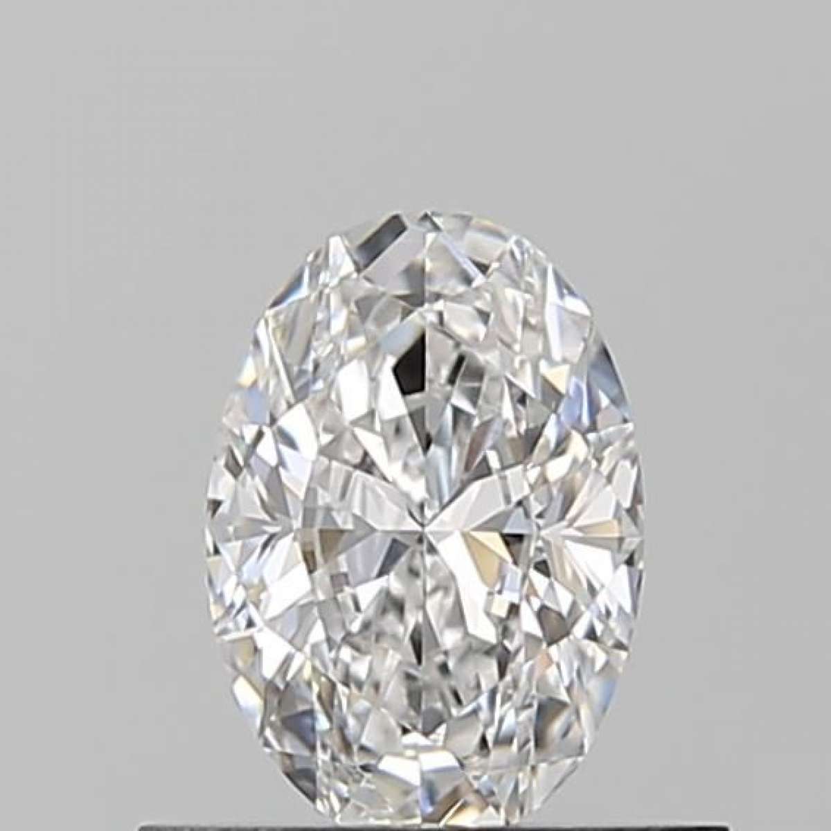 Certified Diamond GIA Carats 0.5 Color E Clarity VS2  -  EX  VG Fluorescence NON Brown No Green No Milky No EyeClean 100%