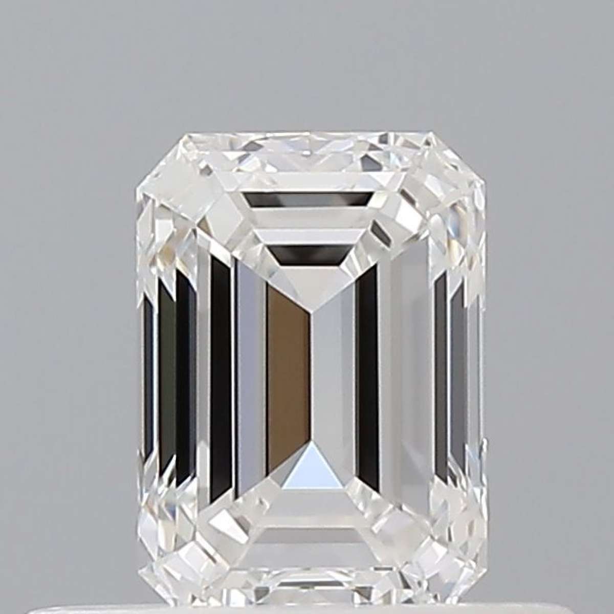 Certified Diamond GIA Carats 0.5 Color F Clarity VVS1 - EX EX Fluorescence NON Brown No Green No Milky No EyeClean 100% Certified Diamond GIA Carats 0.5 Color F Clarity VVS1 - EX EX Fluorescence NON Brown No Green No Milky No EyeClean 100%