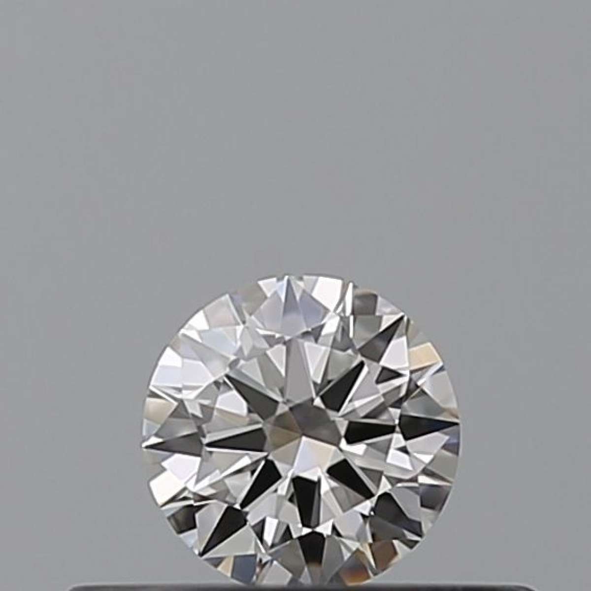 Certified Diamond GIA Carats 0.18 Color G Clarity VVS2  EX  EX  VG Fluorescence NON Brown No Milky No EyeClean 100%