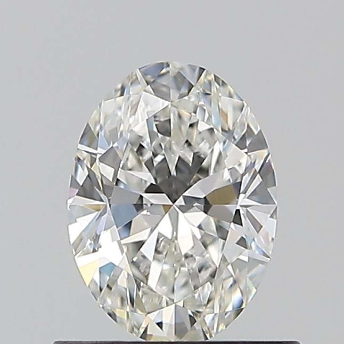 Certified Diamond GIA Carats 0.7 Color G Clarity VS1  -  EX  VG Fluorescence NON Brown No Green No Milky No EyeClean 100%