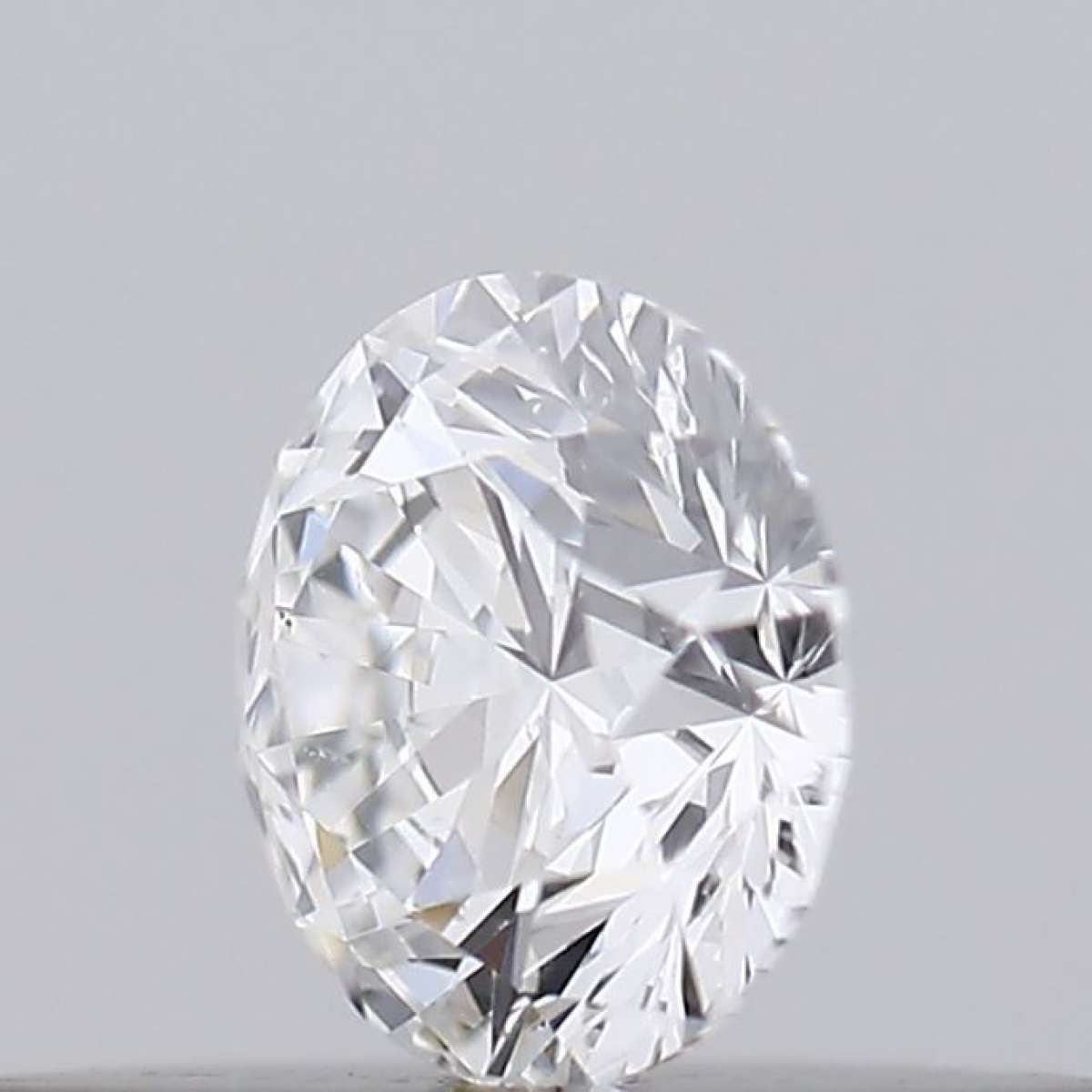 Diamante Certificato GIA Carati 0.18 Colore D Purezza SI1 EX VG EX Fluorescenza NON Brown No Green No Milky No EyeClean 100% Diamante Certificato GIA Carati 0.18 Colore D Purezza SI1 EX VG EX Fluorescenza NON Brown No Green No Milky No EyeClean 100%