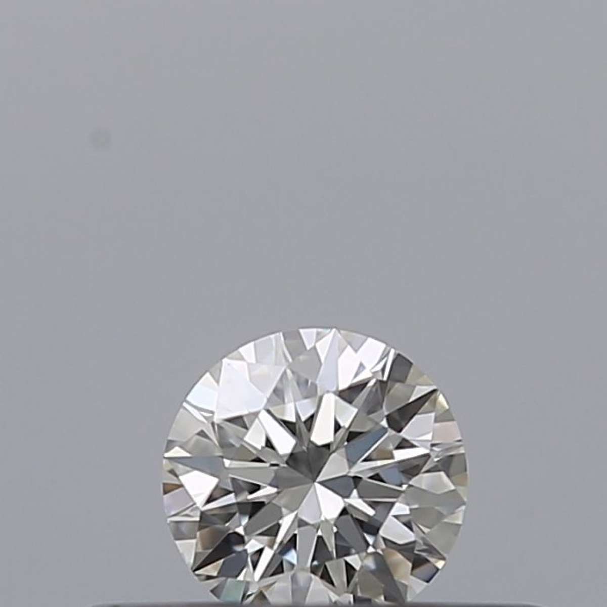 Diamante Certificato GIA Carati 0.18 Colore G Purezza VS1  EX  EX  EX Fluorescenza NON Brown No Milky No EyeClean 100%