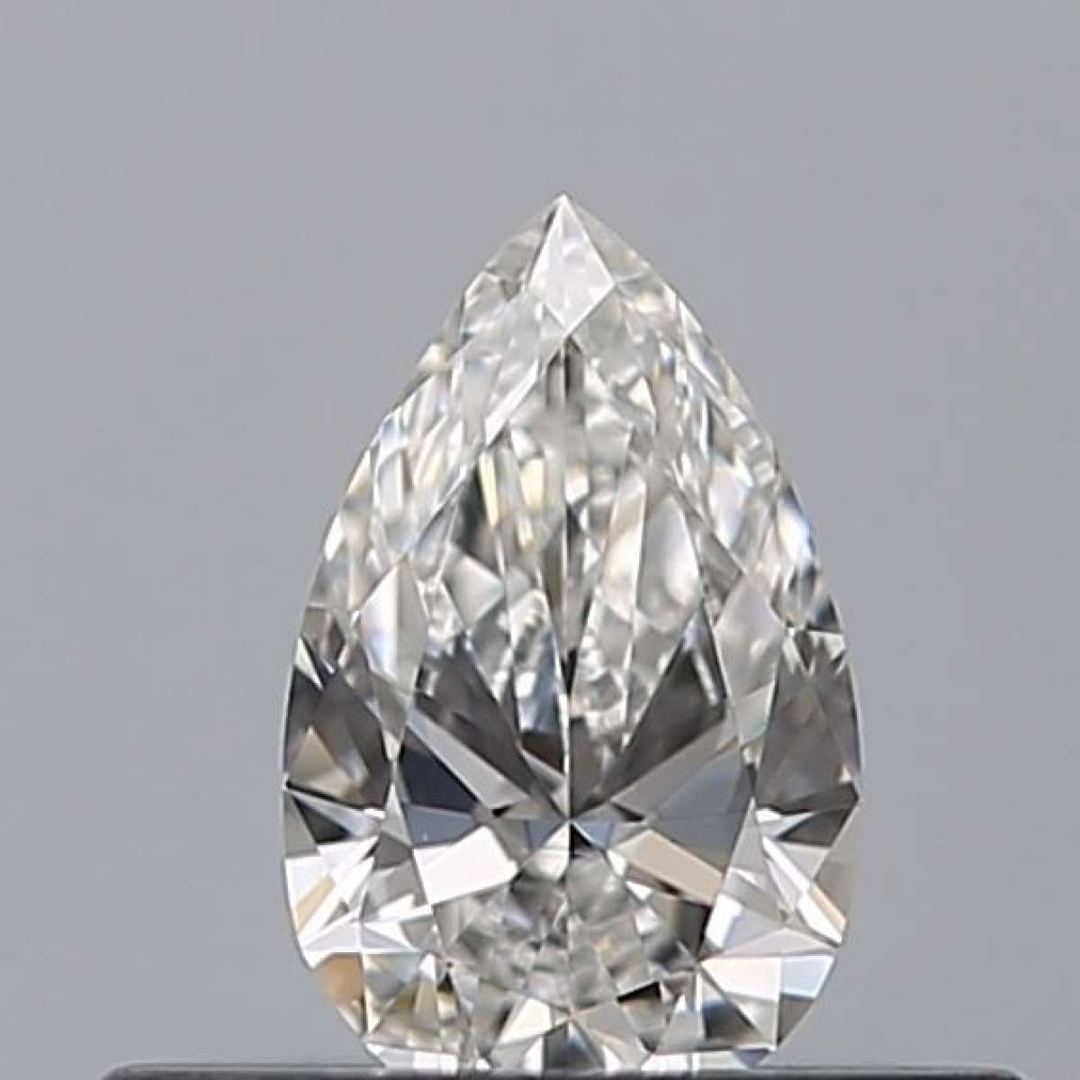 Diamante Certificato GIA Carati 0.23 Colore E Purezza IF  -  EX  VG Fluorescenza NON Brown No Green No Milky No EyeClean 100%