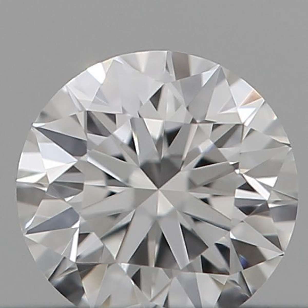 Diamante Certificato GIA Carati 0.18 Colore F Purezza VVS2 EX EX VG Fluorescenza NON Brown No Green No Milky No EyeClean 100% Diamante Certificato GIA Carati 0.18 Colore F Purezza VVS2 EX EX VG Fluorescenza NON Brown No Green No Milky No EyeClean 100%
