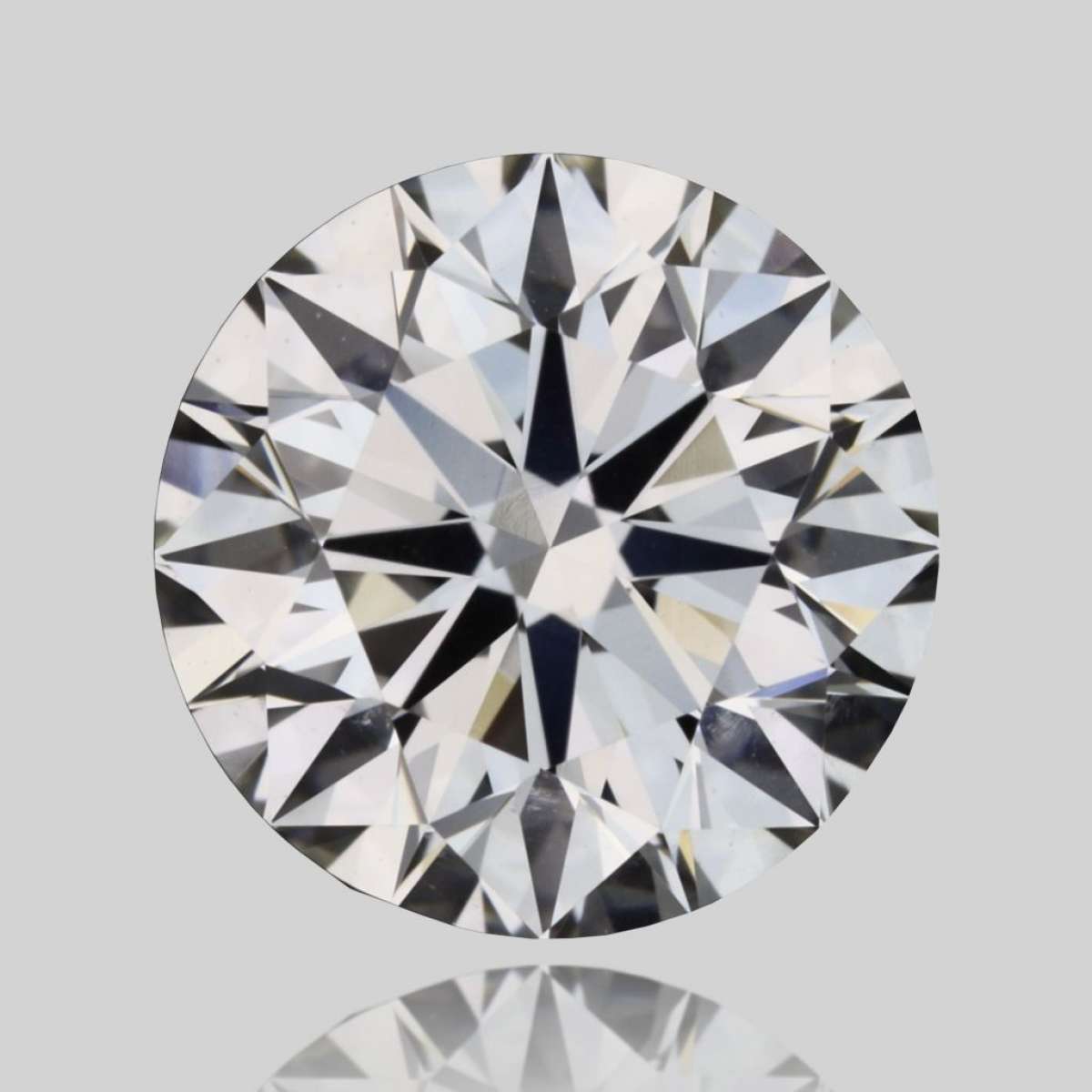 Certified Diamond GIA Carats 0.9 Color G Clarity VS1 EX EX EX Fluorescence NON Brown No Green No Milky No EyeClean 100% Certified Diamond GIA Carats 0.9 Color G Clarity VS1 EX EX EX Fluorescence NON Brown No Green No Milky No EyeClean 100%