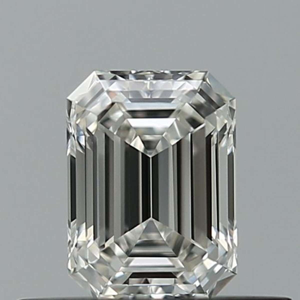Certified Diamond IGI Carats 0.41 Color E Clarity VVS2 - EX EX Fluorescence NON Brown No Green No Milky No EyeClean 100% Certified Diamond IGI Carats 0.41 Color E Clarity VVS2 - EX EX Fluorescence NON Brown No Green No Milky No EyeClean 100%