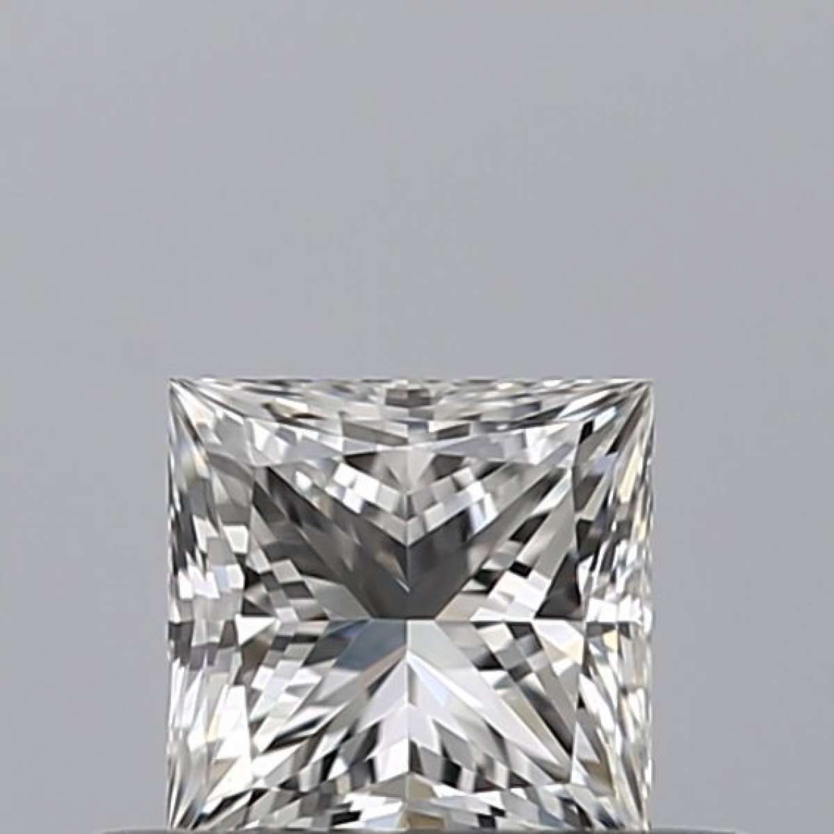 Certified Diamond GIA Carats 0.34 Color F Clarity IF  -  EX  VG Fluorescence NON Brown No Milky No EyeClean 100%