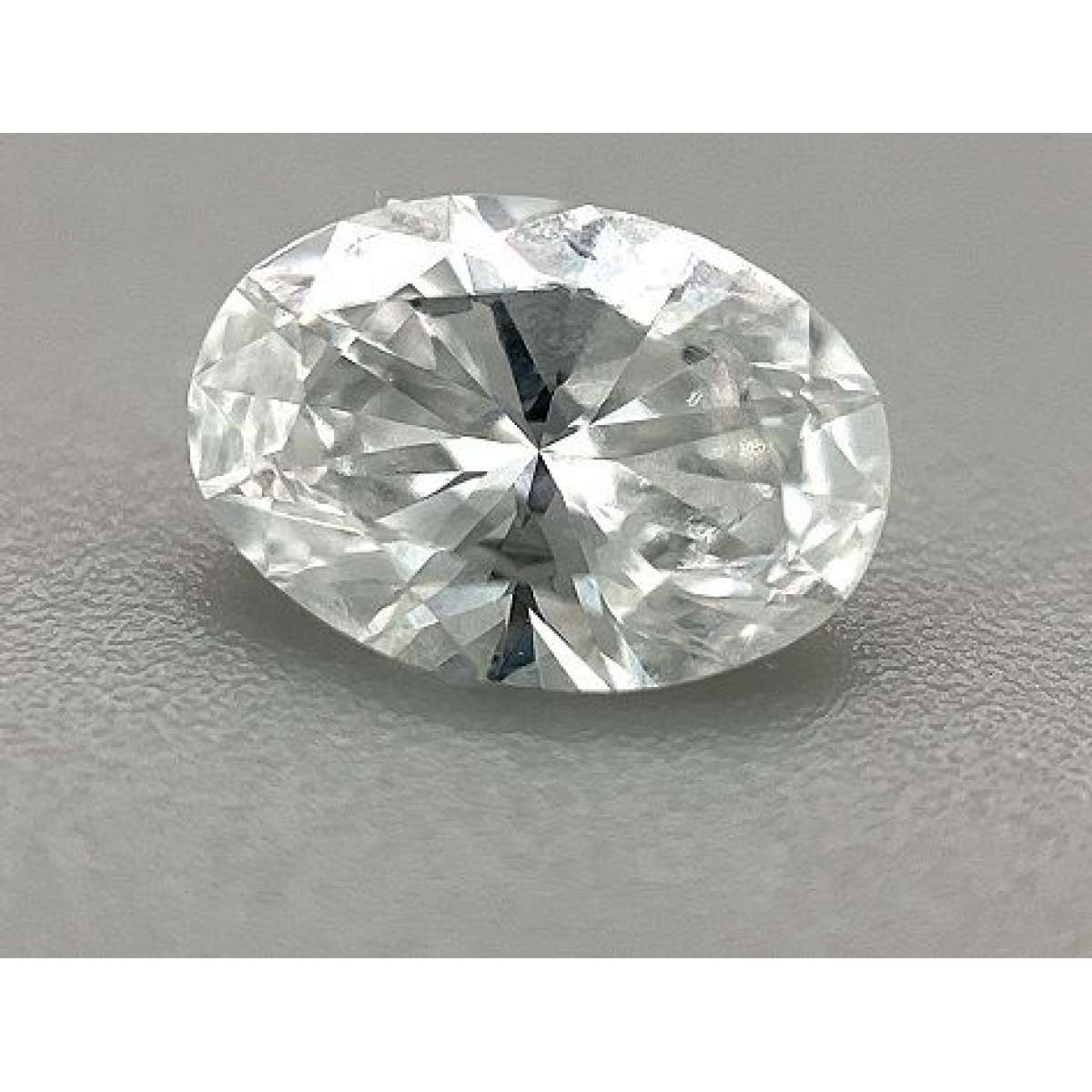 Certified Diamond GIA Carats 0.71 Color D Clarity VS2  -  VG  VG Fluorescence NON Brown No Green No Milky No EyeClean 100%