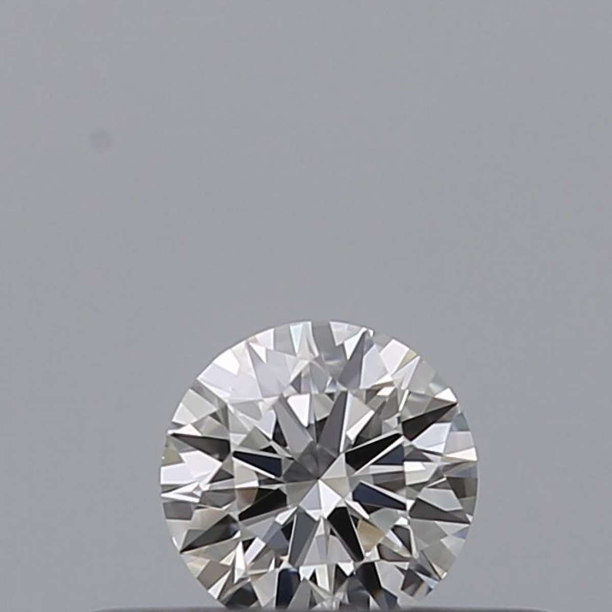 Diamante Certificato GIA Carati 0.19 Colore D Purezza IF  EX  EX  EX Fluorescenza NON Brown No Green No Milky No EyeClean 100%