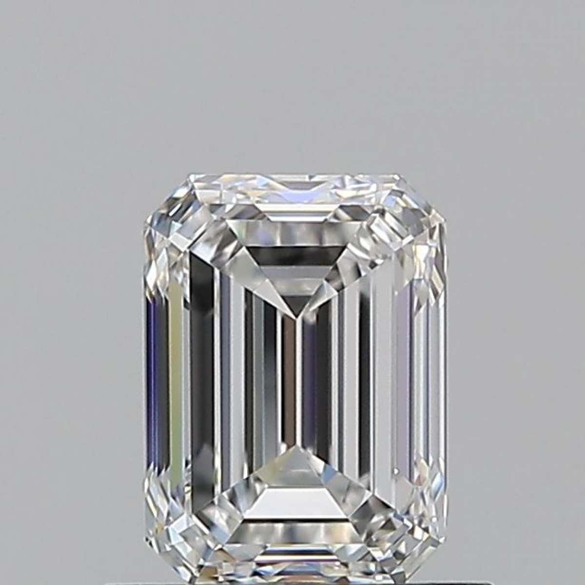 Certified Diamond GIA Carats 0.9 Color E Clarity VVS1 - EX EX Fluorescence NON Brown No Green No Milky No EyeClean 100% Certified Diamond GIA Carats 0.9 Color E Clarity VVS1 - EX EX Fluorescence NON Brown No Green No Milky No EyeClean 100%