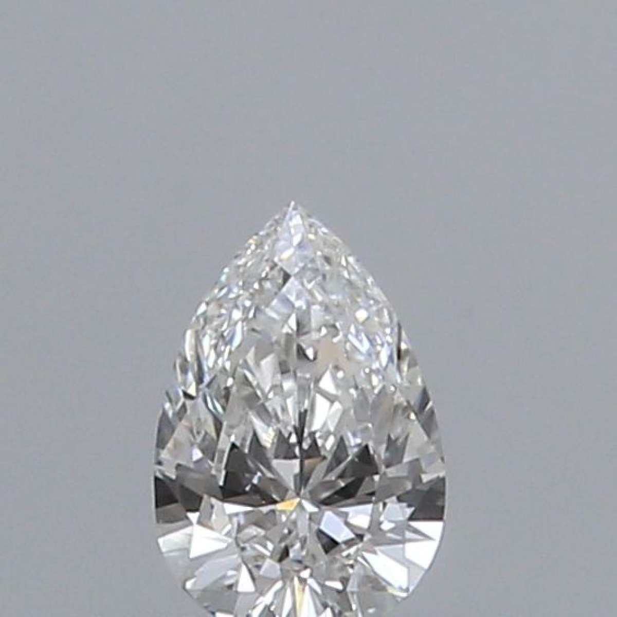 Certified Diamond GIA Carats 0.24 Color E Clarity VS1  -  EX  VG Fluorescence NON Brown No Green No Milky No EyeClean 100%